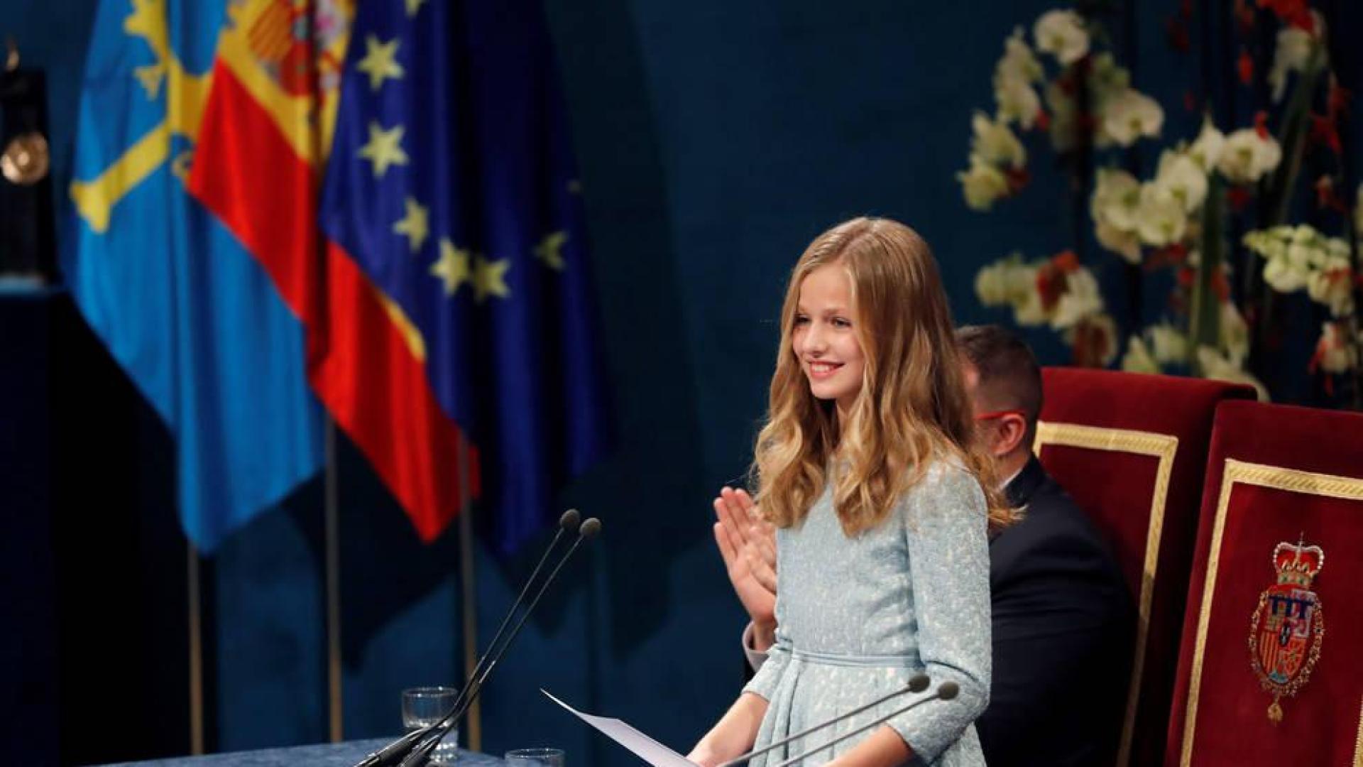 La princesa se compromete a "servir a España" con "entrega y esfuerzo"