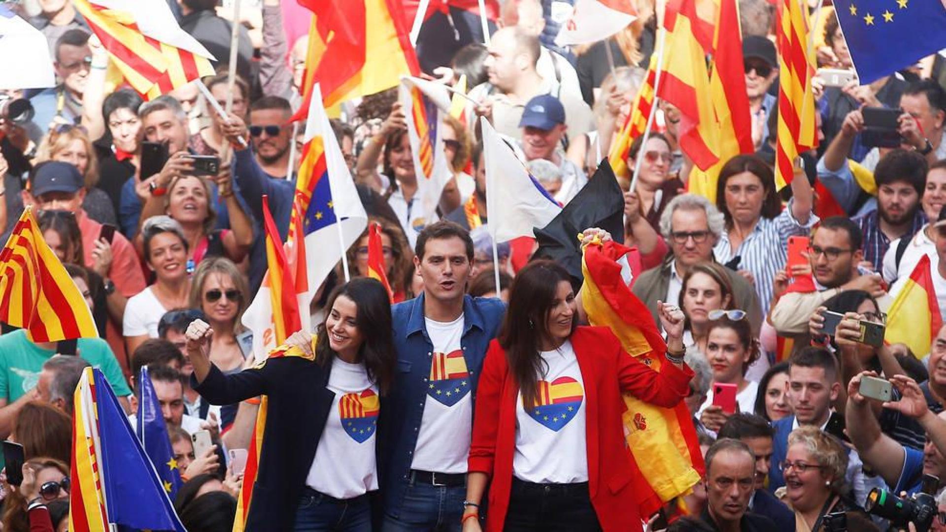 Rivera quiere ser presidente para encarcelar a quienes "intentan romper España"
