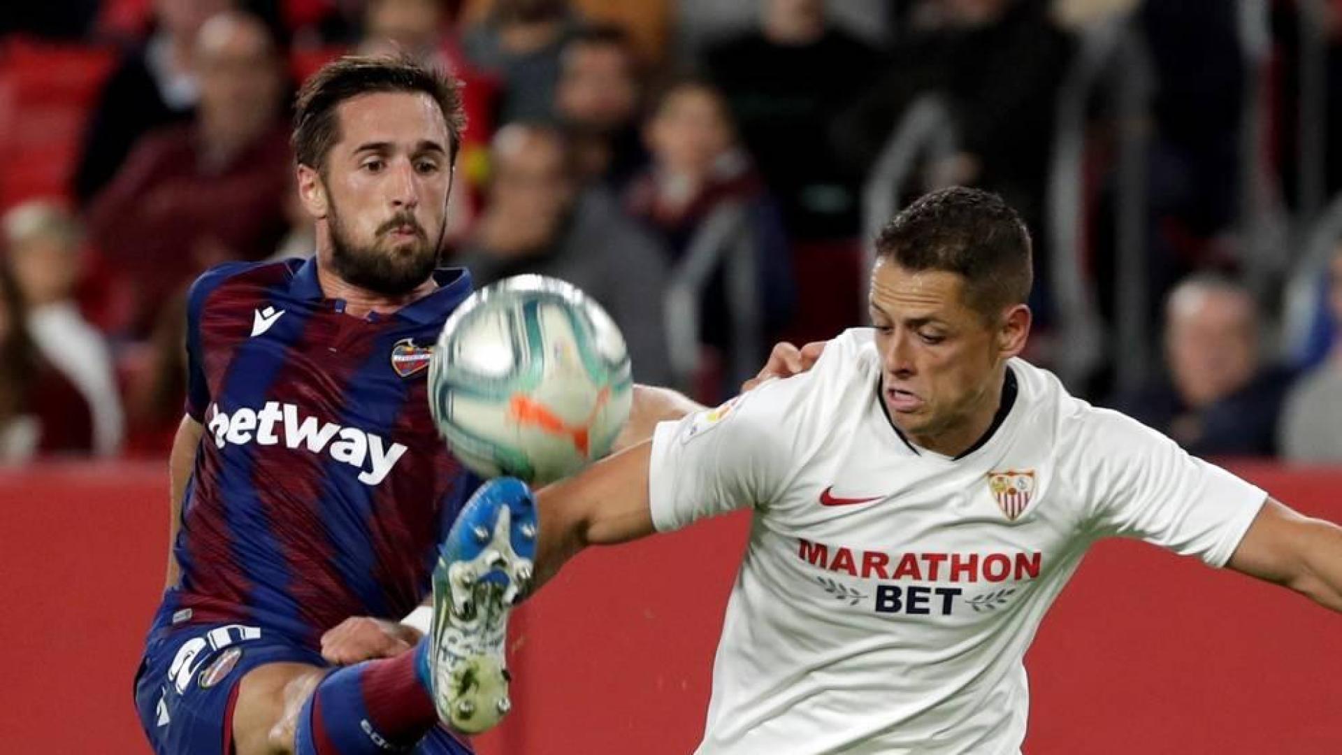 El primer gol de De Jong sitúa sexto al Sevilla ante un Levante poco ofensivo