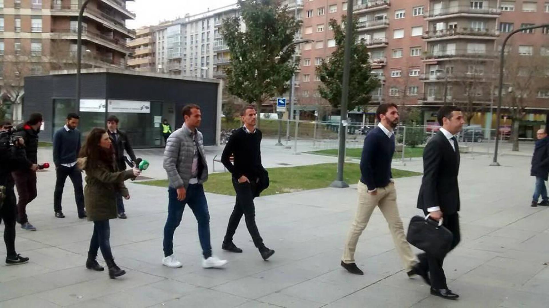 Los futbolistas Amaya, Molina y Figueras entran a declarar