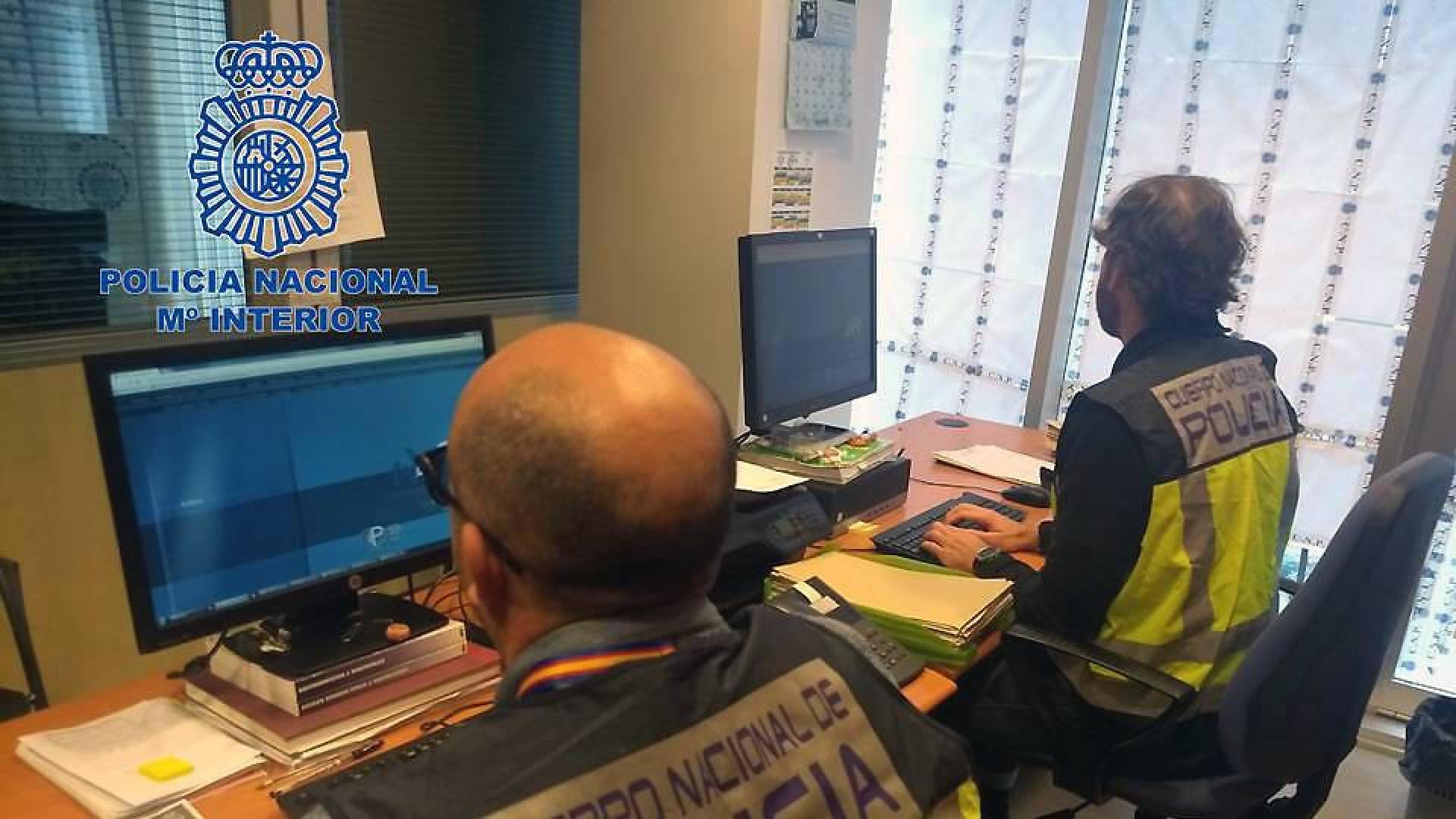 Dos detenidos acusados de estafar a empresas mediante el método 'Man in the middle'