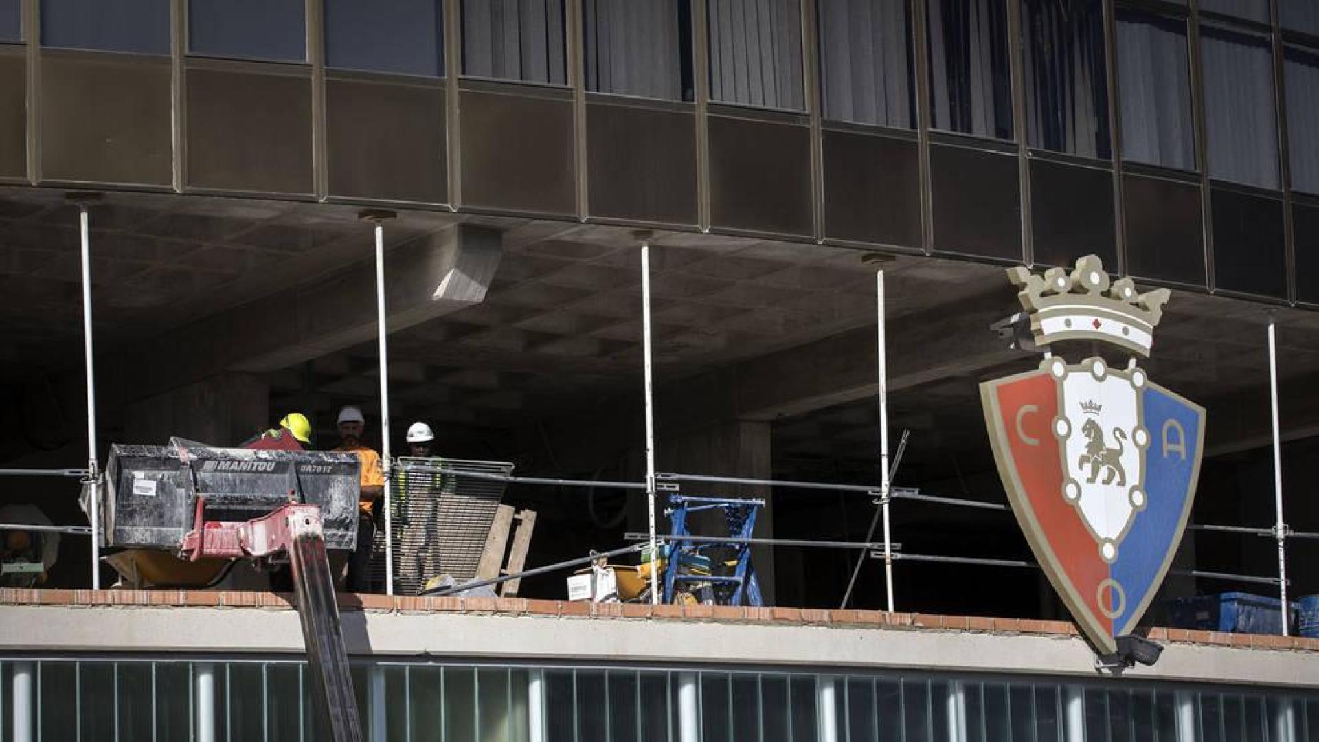 La Comisión de Control recomienda nuevas vías de ingresos e informar de las obras de El Sadar