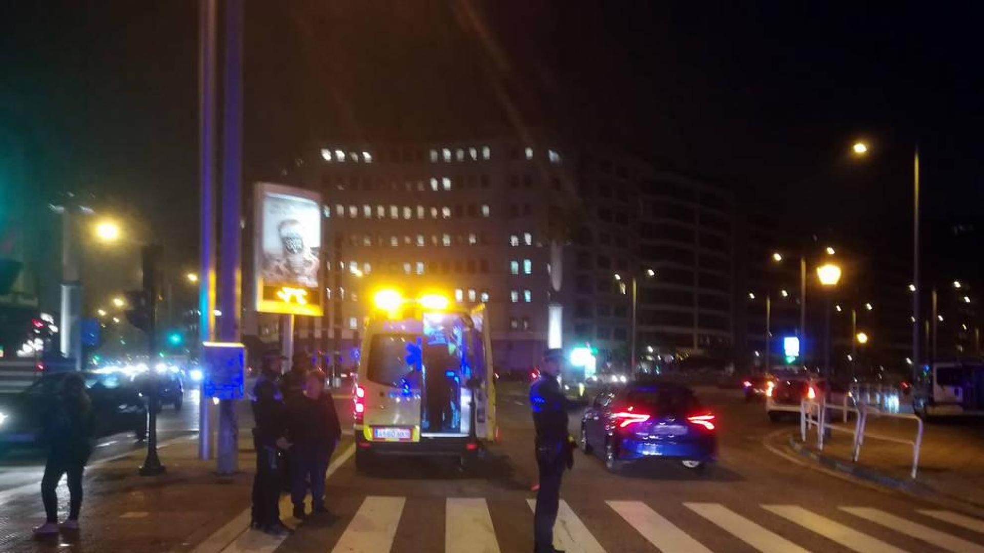 Herido un joven de 27 años atropellado por una moto en la avenida del Ejército