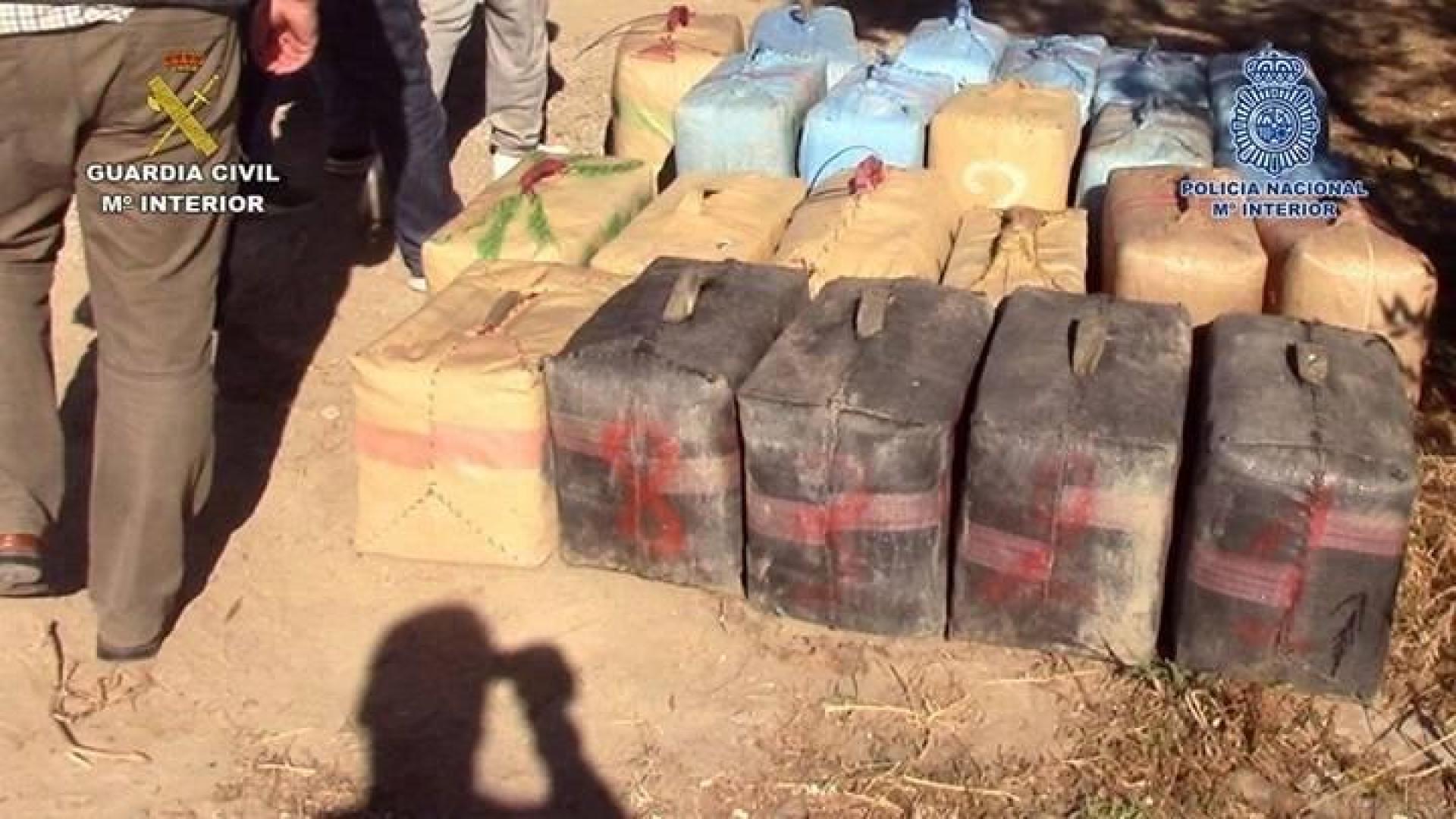 Detenidos 45 miembros de uno de los grupos de narcos más activos en Andalucía
