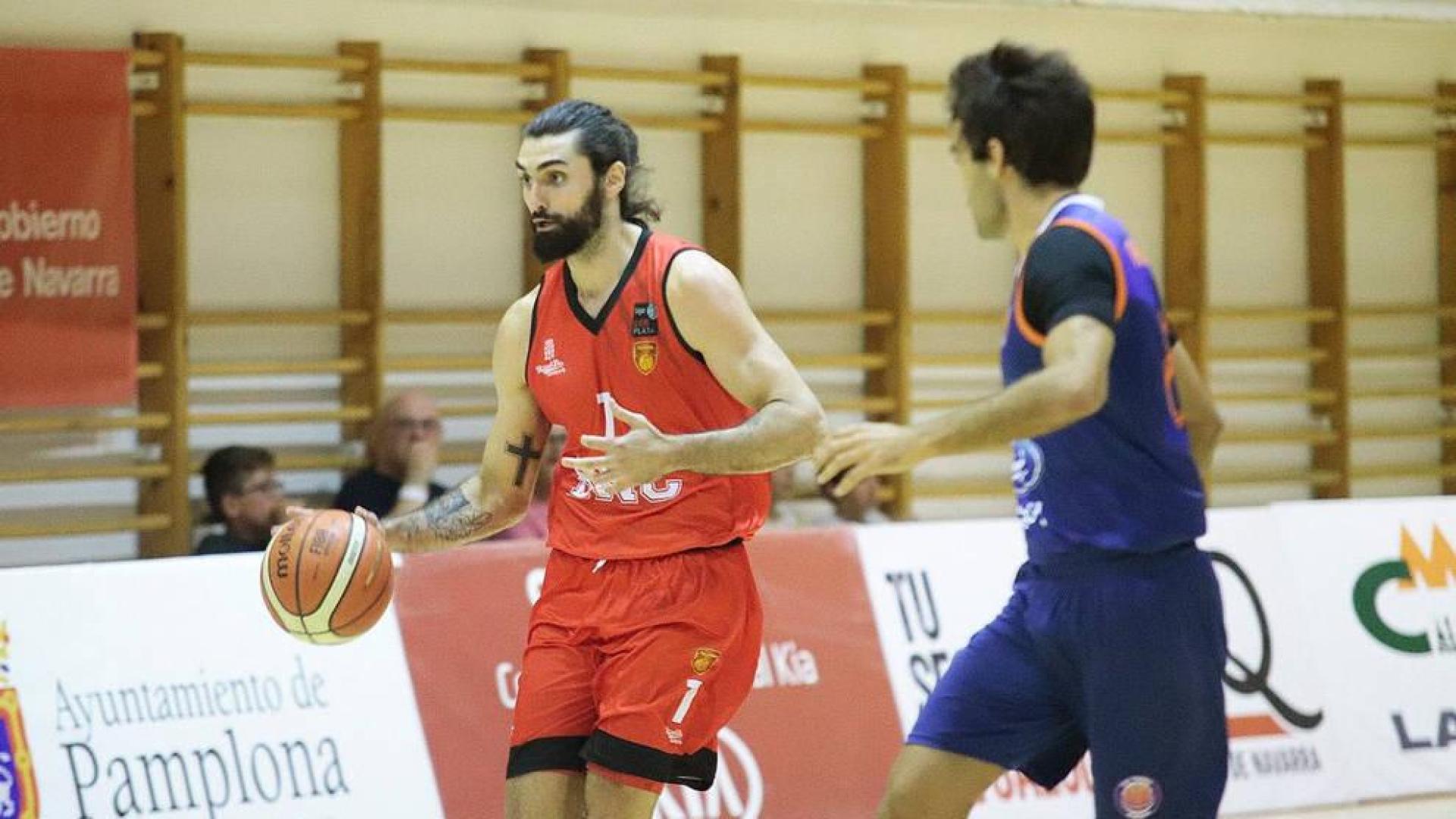 El jugador José Alberto Jiménez abandona la disciplina de Basket Navarra
