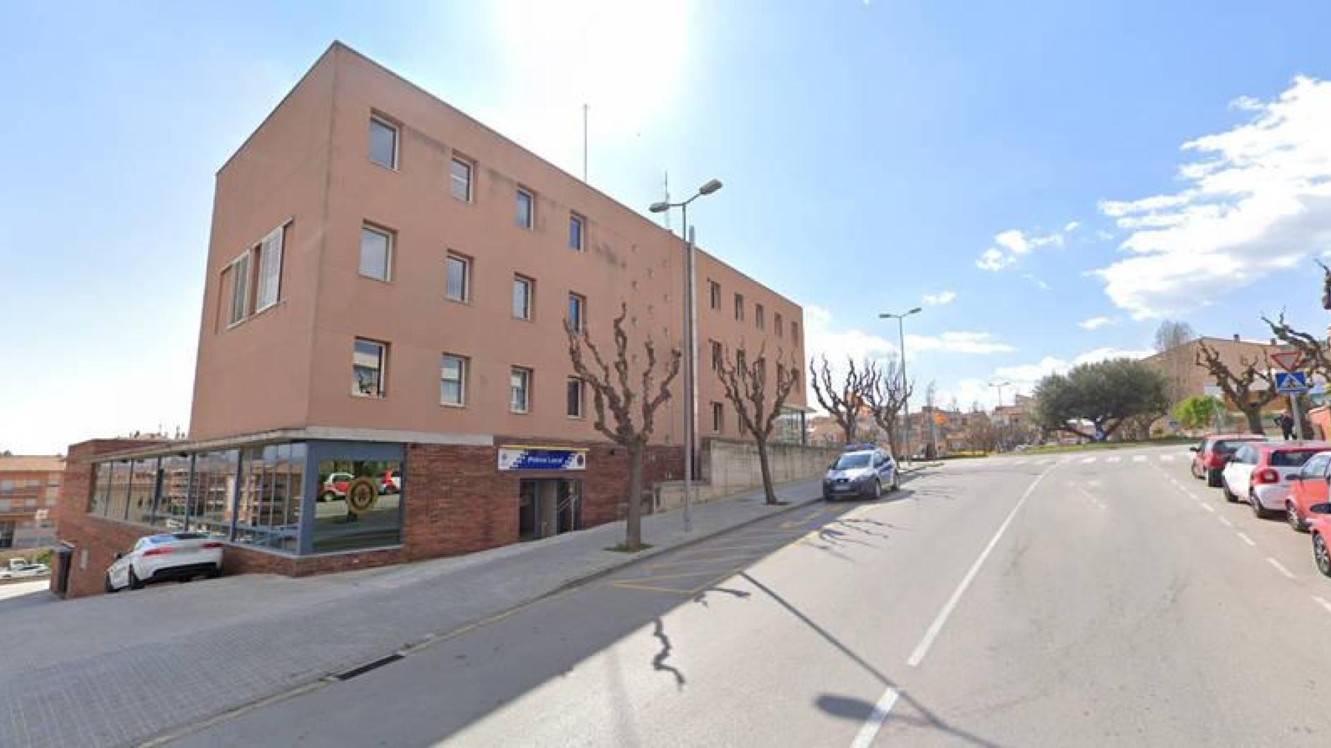 Mata a su mujer en Castellbisbal (Barcelona) y se entrega a la policía
