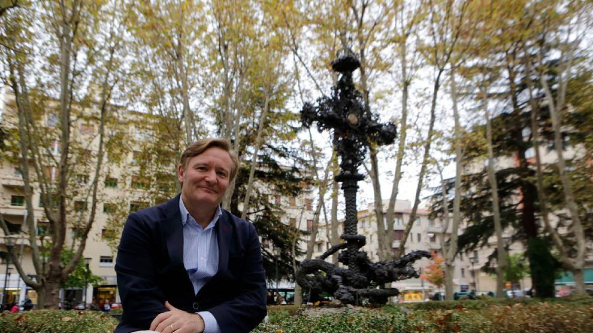 Adolfo Alústiza Romero: “Nosotros no tenemos el armario lleno de cuchillos”