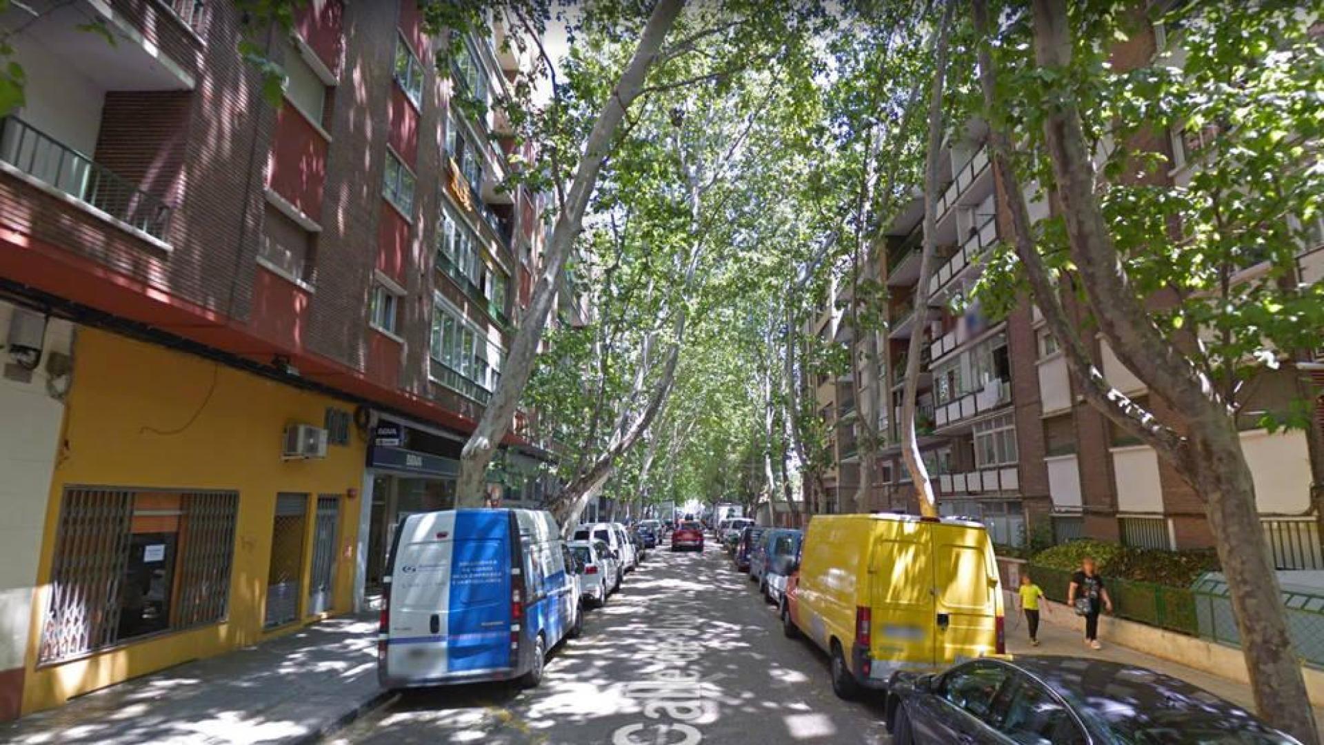 Calle José Oto de Zaragoza en la que se ha producido el apuñalamiento