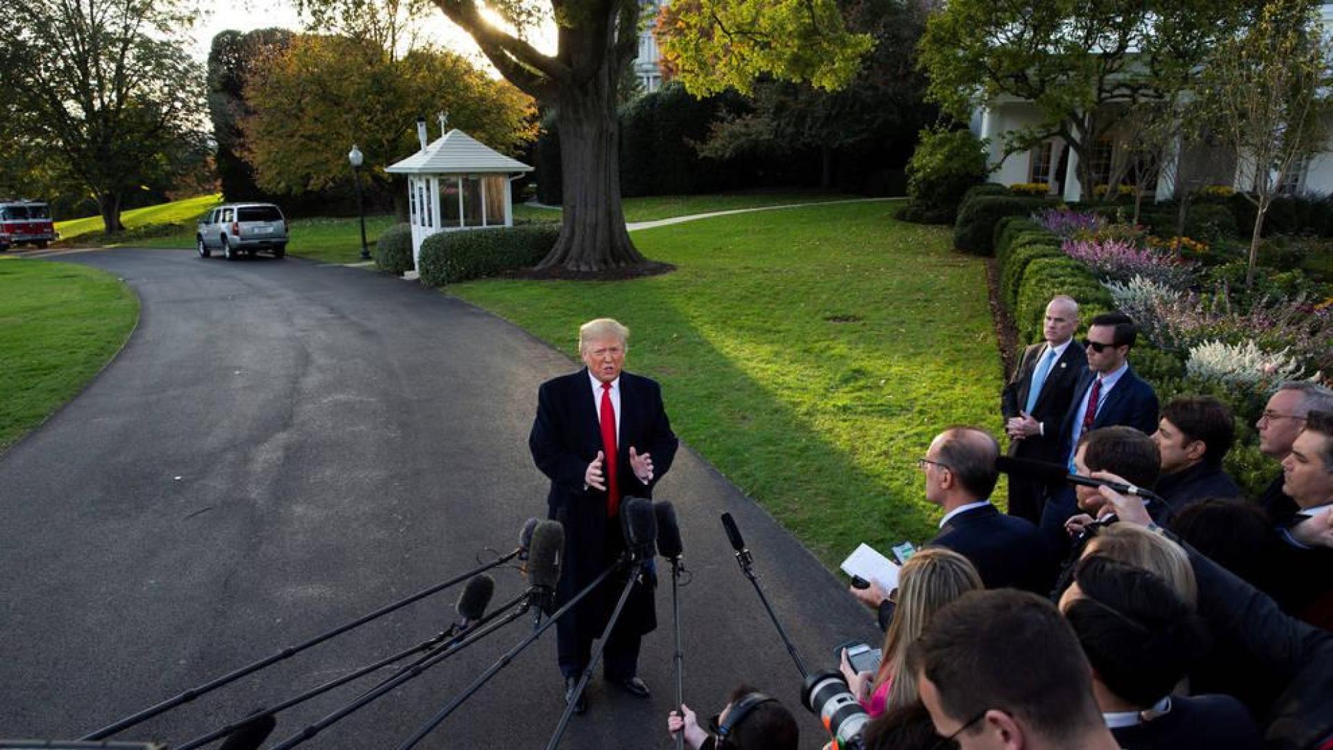La Casa Blanca empieza a jugar sus cartas ante la investigación contra Trump