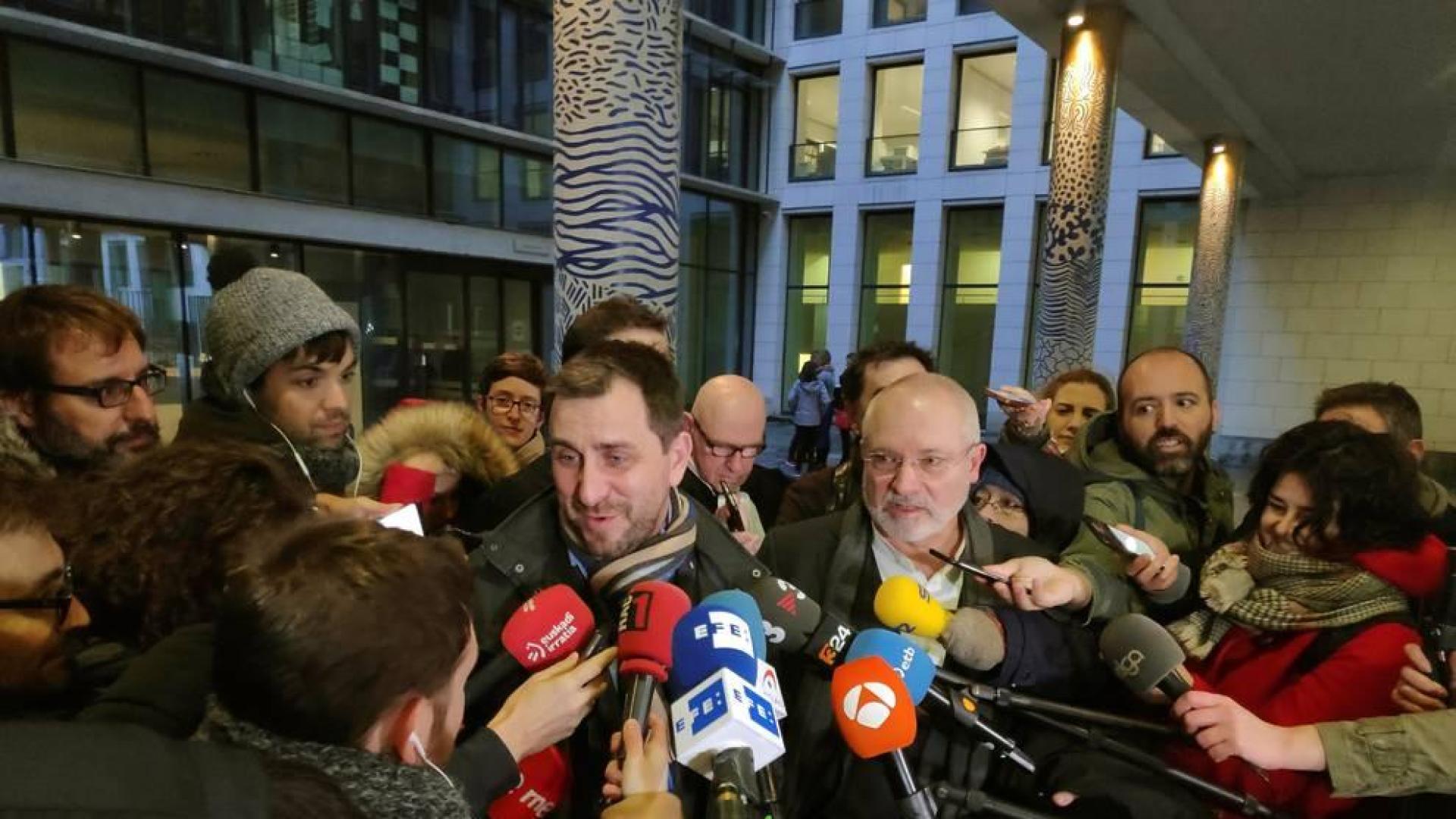 Libertad sin fianza, pero con medidas cautelares, para Comín y Puig