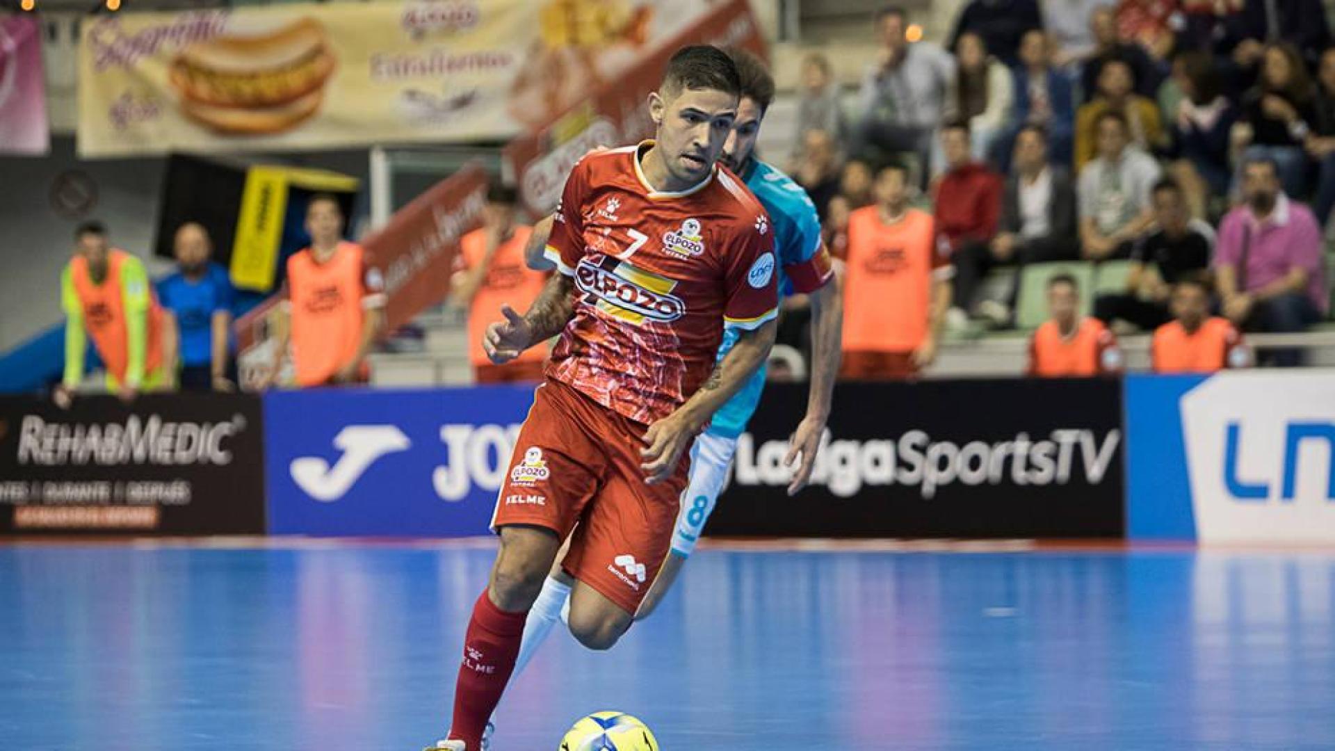 Imagen del encuentro entre ElPozo y el Osasuna Magna.