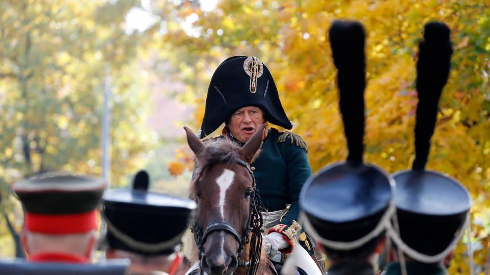 Oleg Sokolov, caracterizado como Napoleón, en un festival histórico en Moscú.