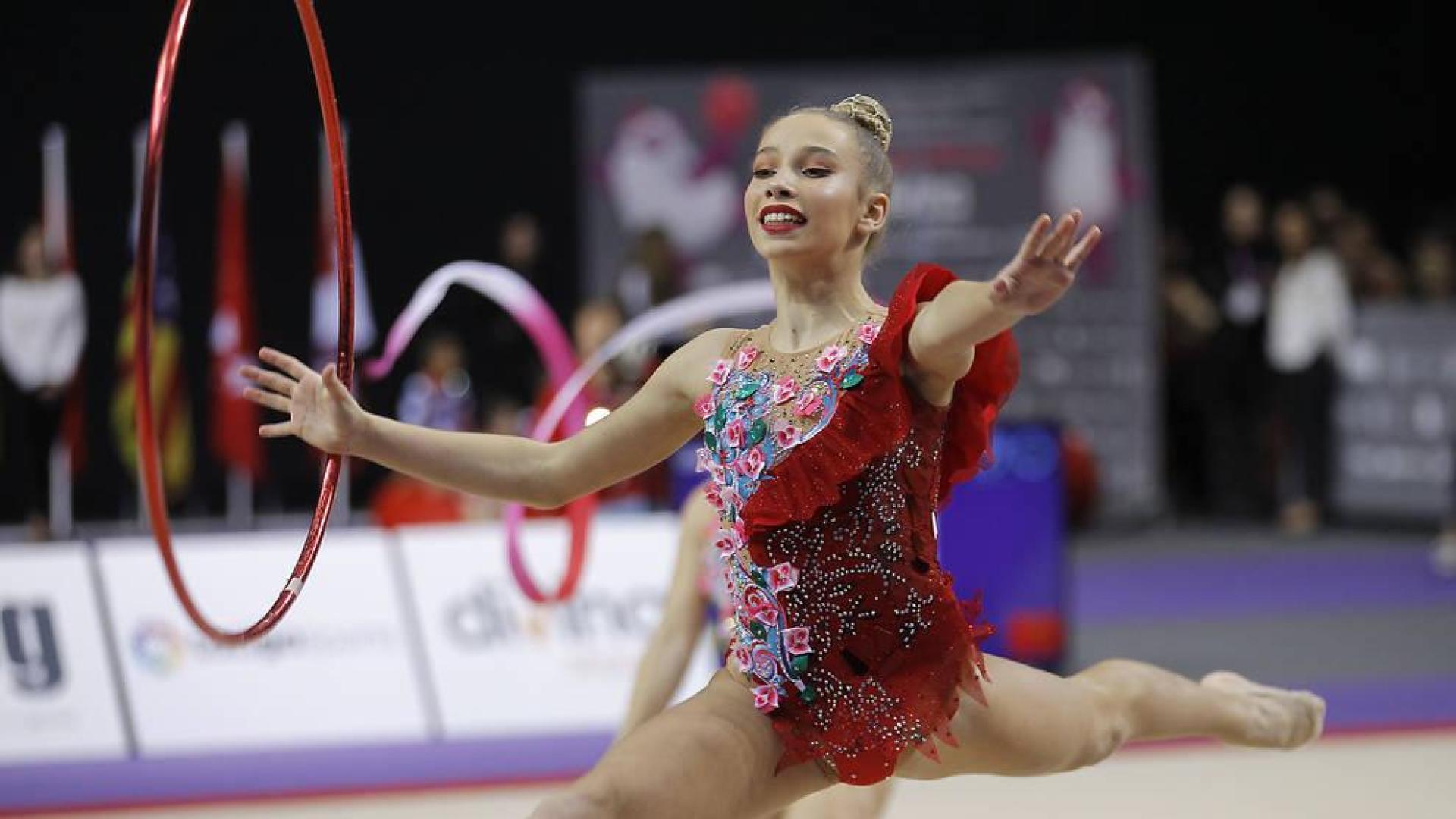 Las gimnastas navarras se imponen en la tercera fase de la Copa de España