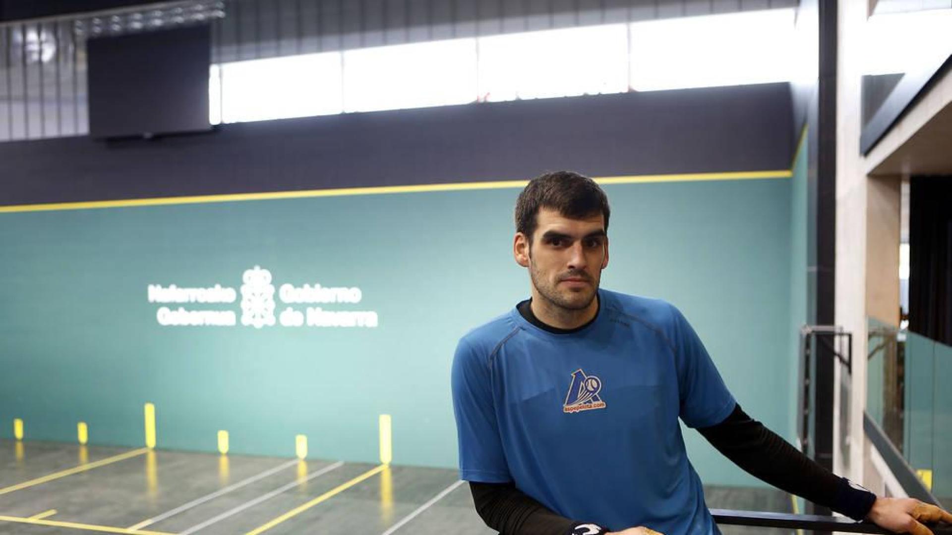 Ezkurdia: "Mi ilusión es poder dejar la pelota con la txapela en las tres modalidades"