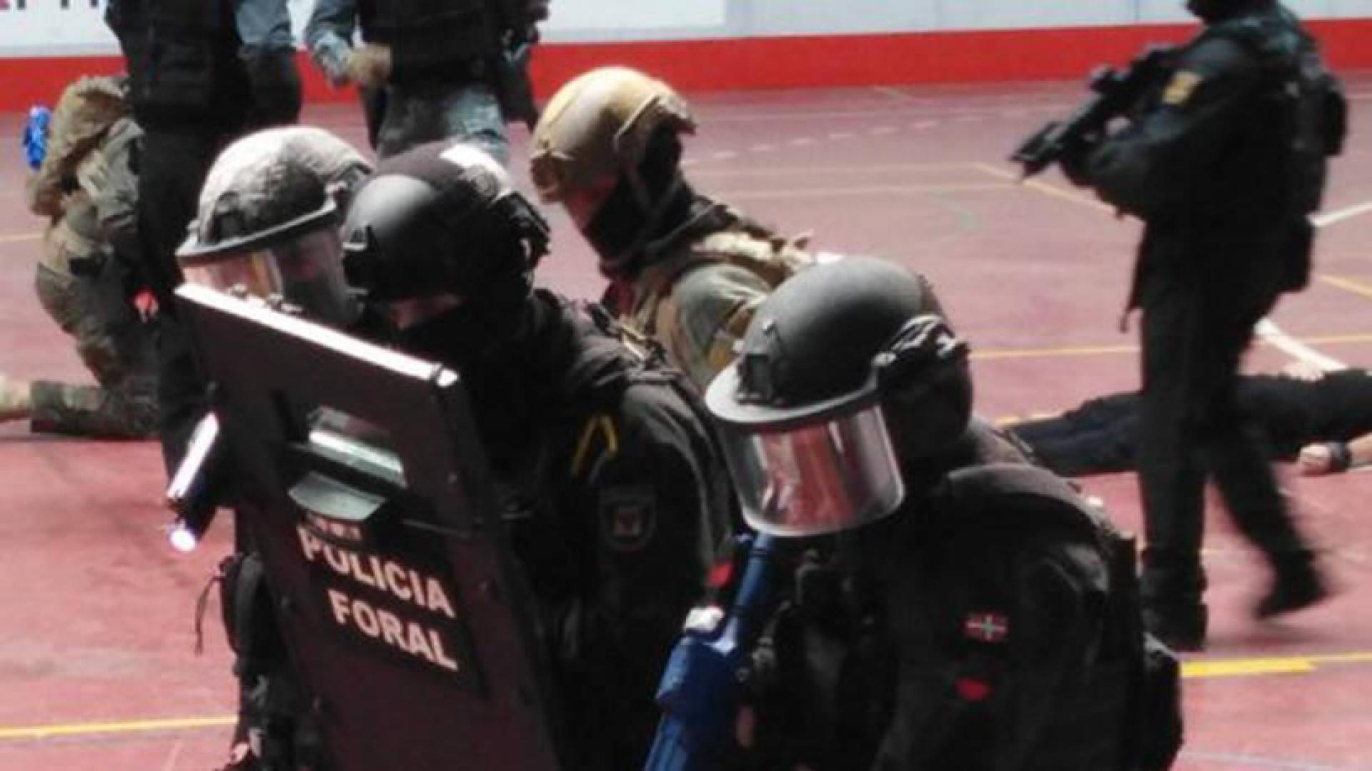 La Policía Foral participa en un simulacro de atentado terrorista