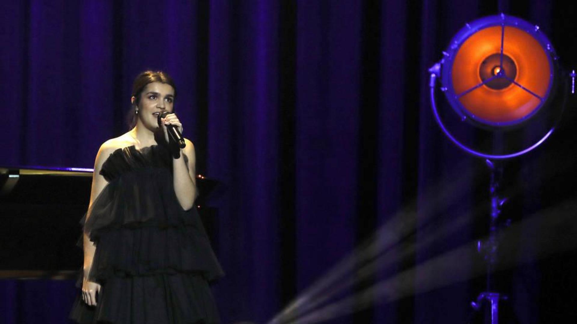 Amaia Romero, durante su actuación en la entrega de los Premios Goya 2019