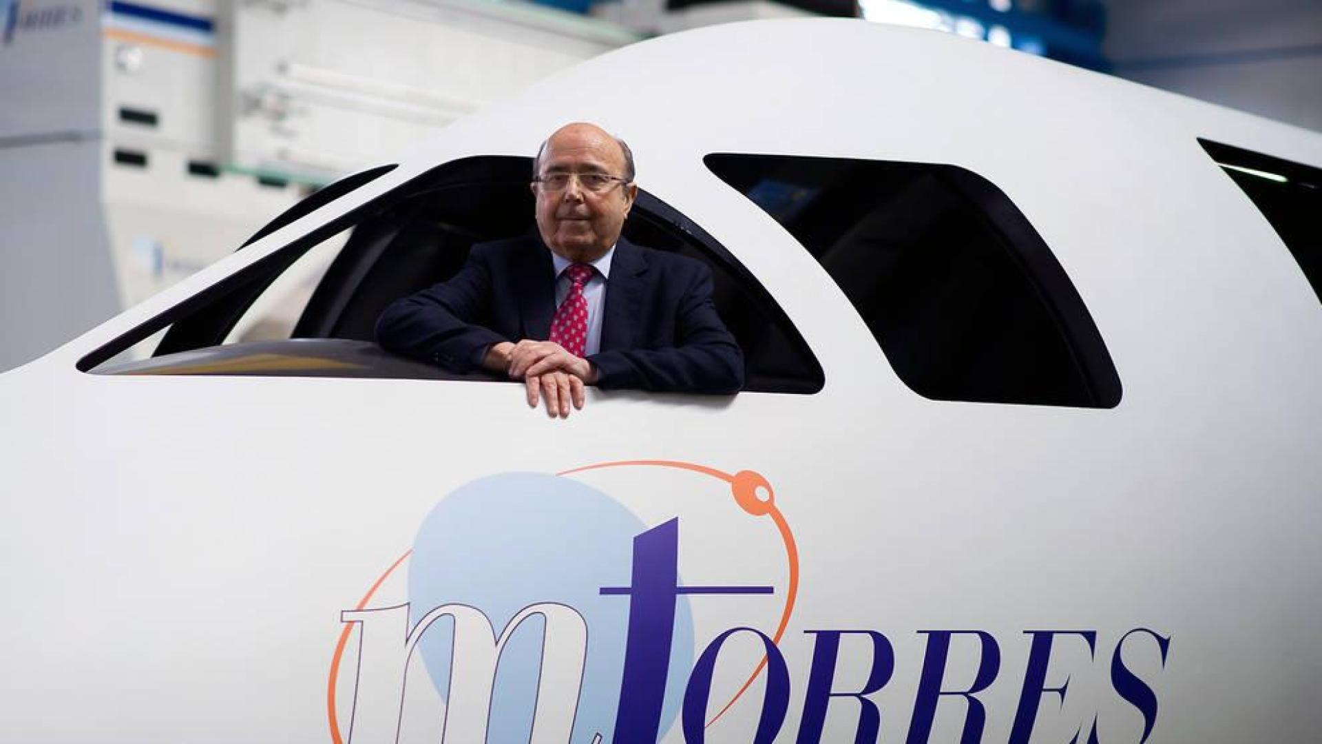 Manuel Torres, un empresario que a sus 81 años quiere "acabar con las botas puestas"