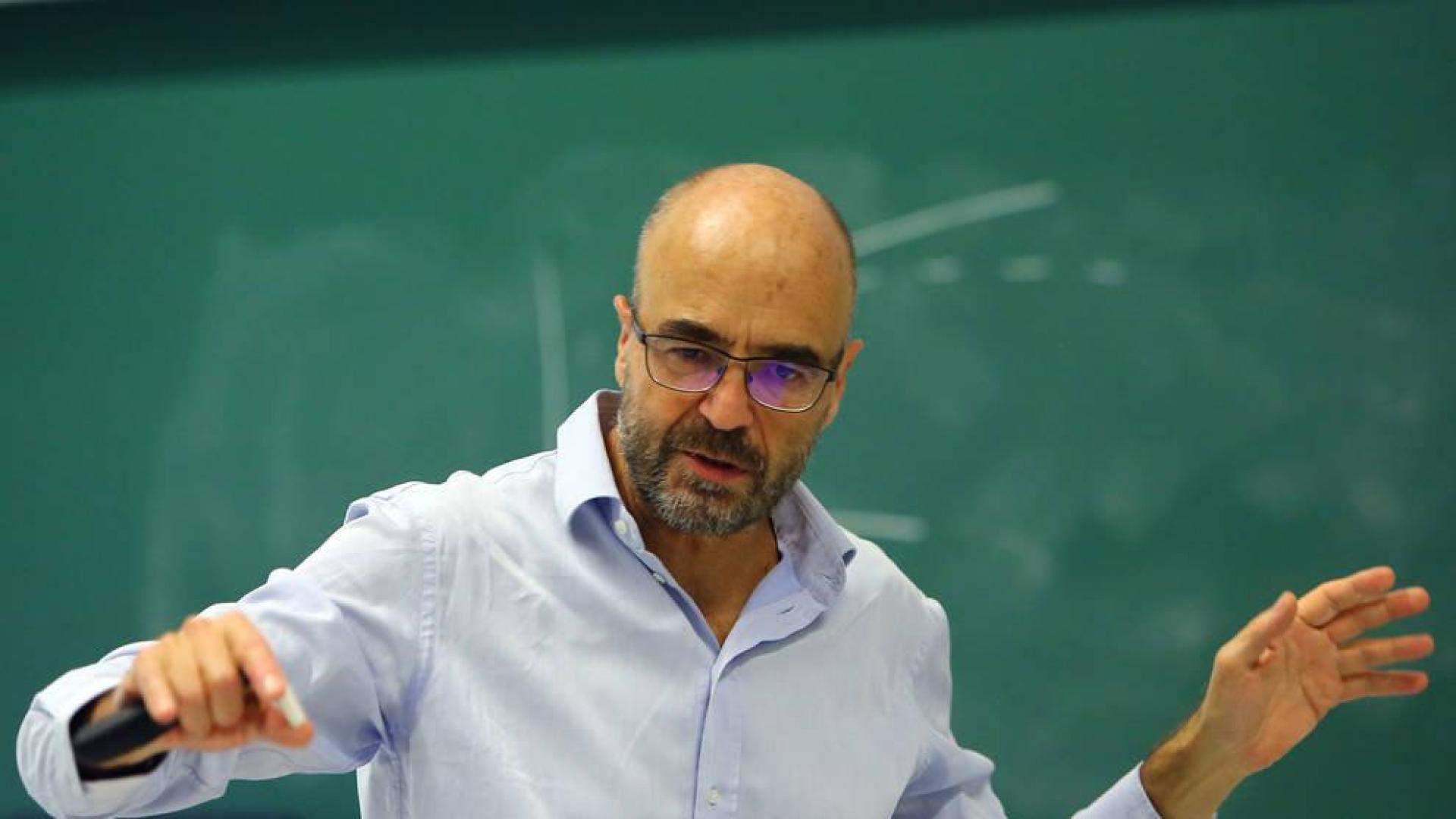 “Los españoles pagamos pocos impuestos en comparación con el resto de Europa”