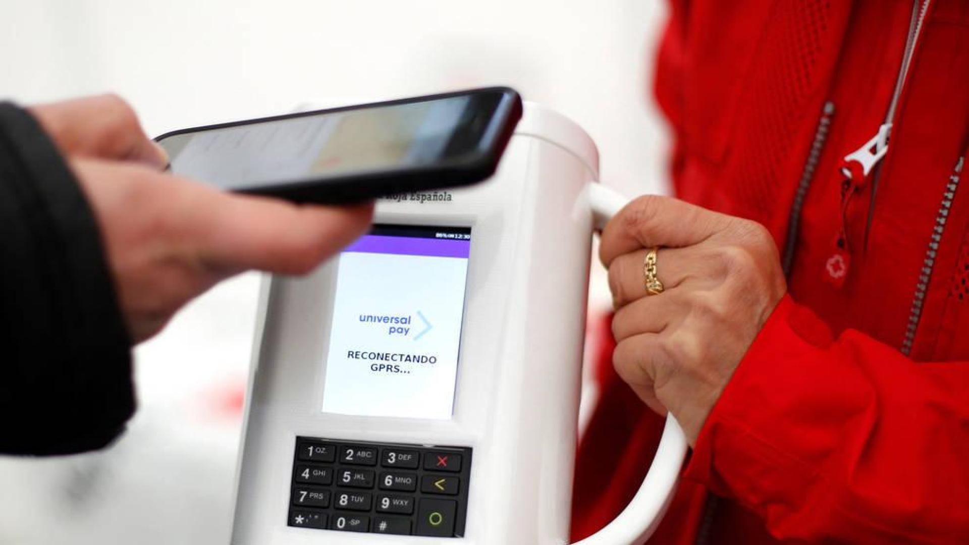 Cruz Roja celebra en Pamplona su cuestación anual "por las personas mayores"