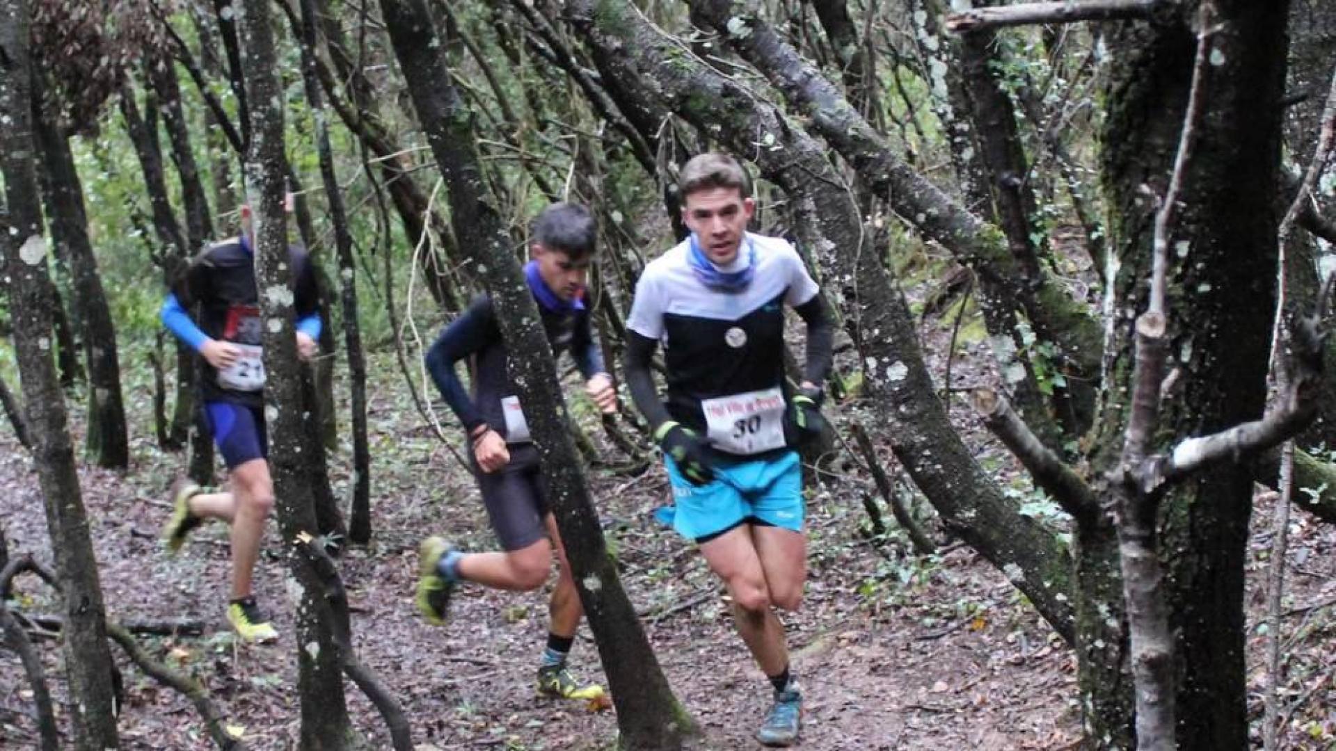 Álvaro Ramos y Cristina Santamaría estrenaron el podio y Alba Azcona y Alberto Azparren ganaron en los 7 km