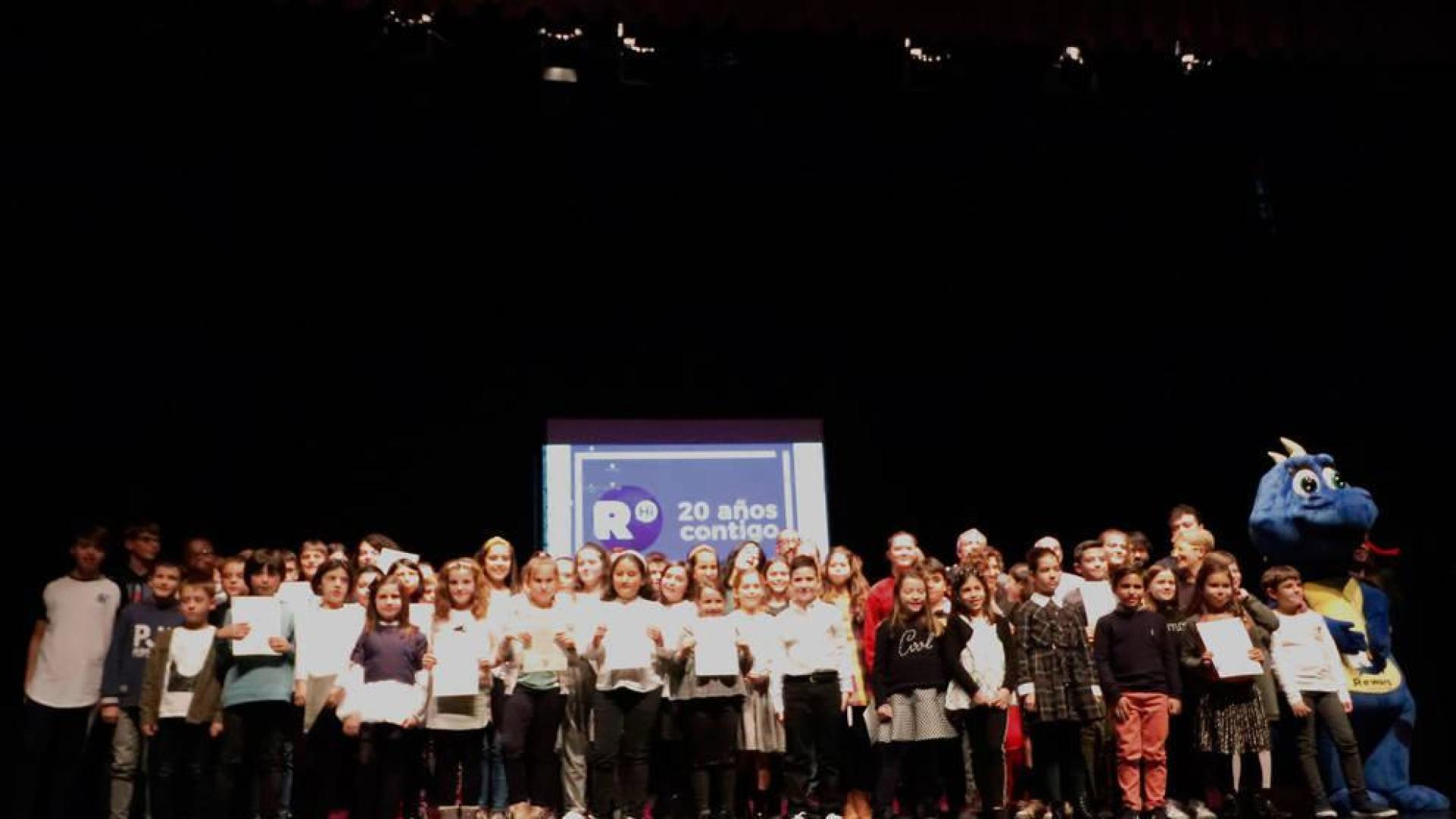 Diplomas de Cambridge para 140 alumnos de la Ribera