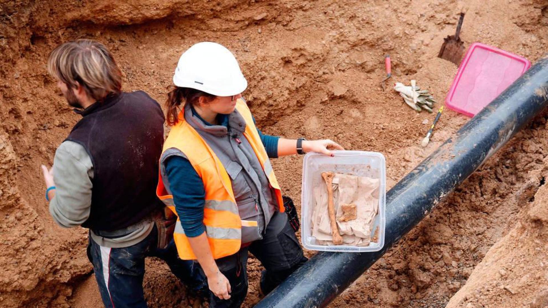 Unas obras sacan a la luz restos de cuerpos medievales en Ribaforada