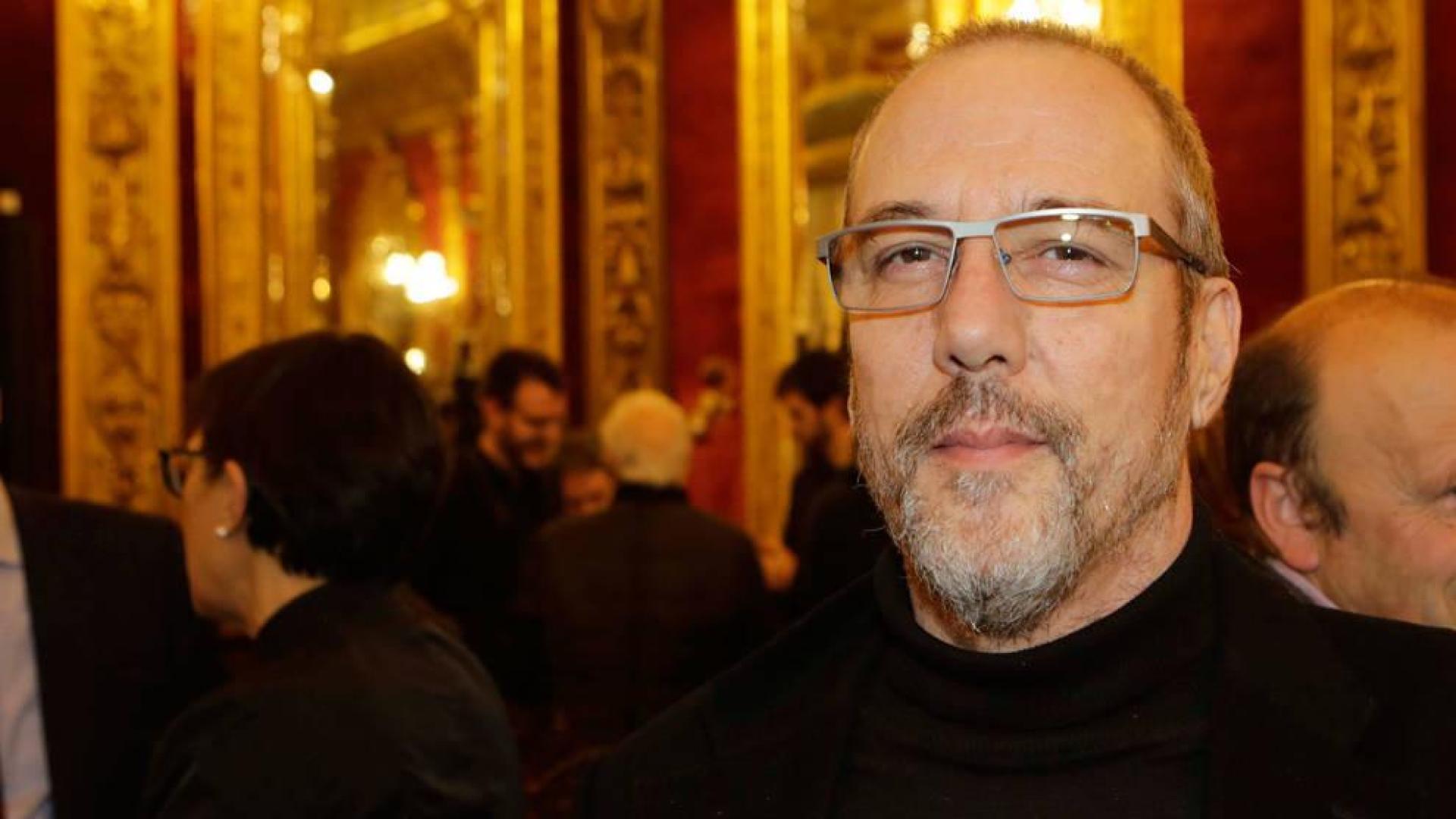 Nicolás Alba Rico: “Amaba los libros; nos pidió que su biblioteca estuviera unida”