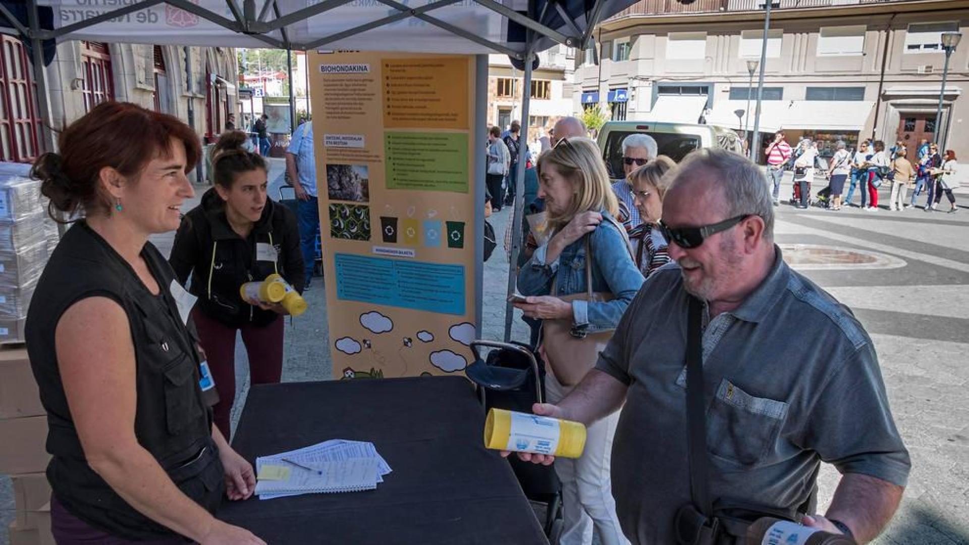 Mancomunidad descarta sanciones para mejorar la separación en casa