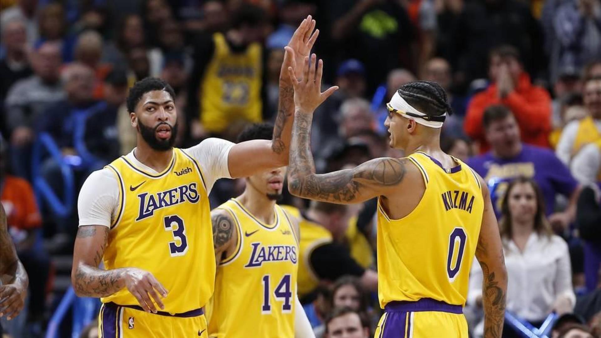 Los Lakers suman su sexto triunfo consecutivo y Doncic sigue brillando