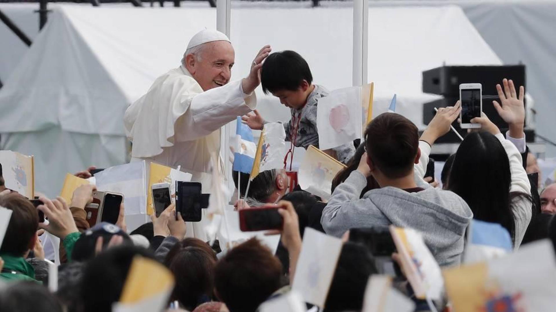 El papa celebra misa en Nagasaki y recuerda a víctimas de guerras actuales