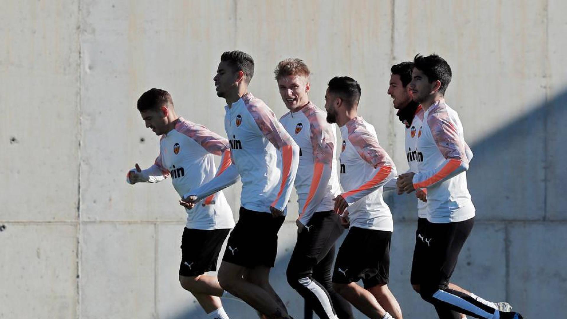 El Valencia sueña con una noche épica ante el Chelsea que le lleve a octavos