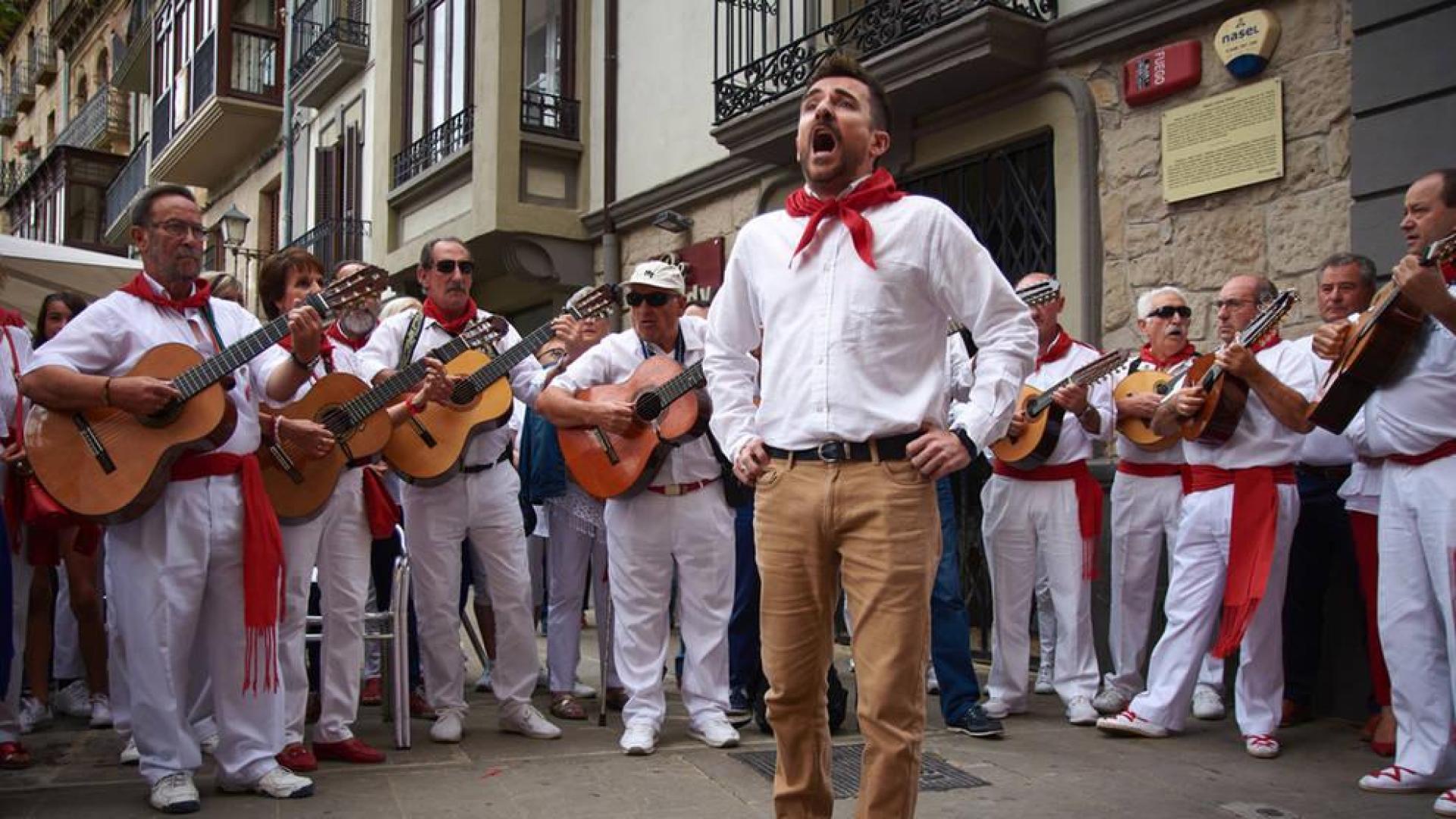 La jota debate en Tafalla cuál es su lugar entre la fiesta y la cultura