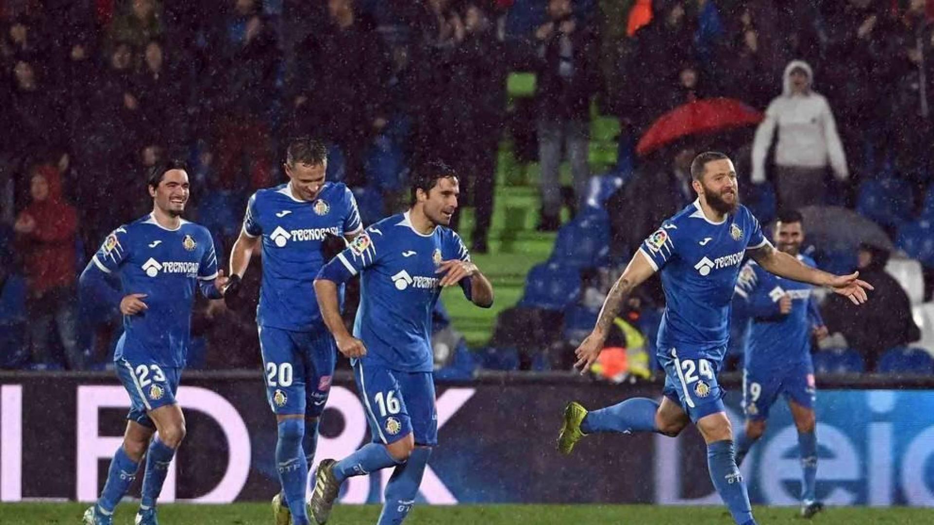 Lluvia de goles en el Coliseum