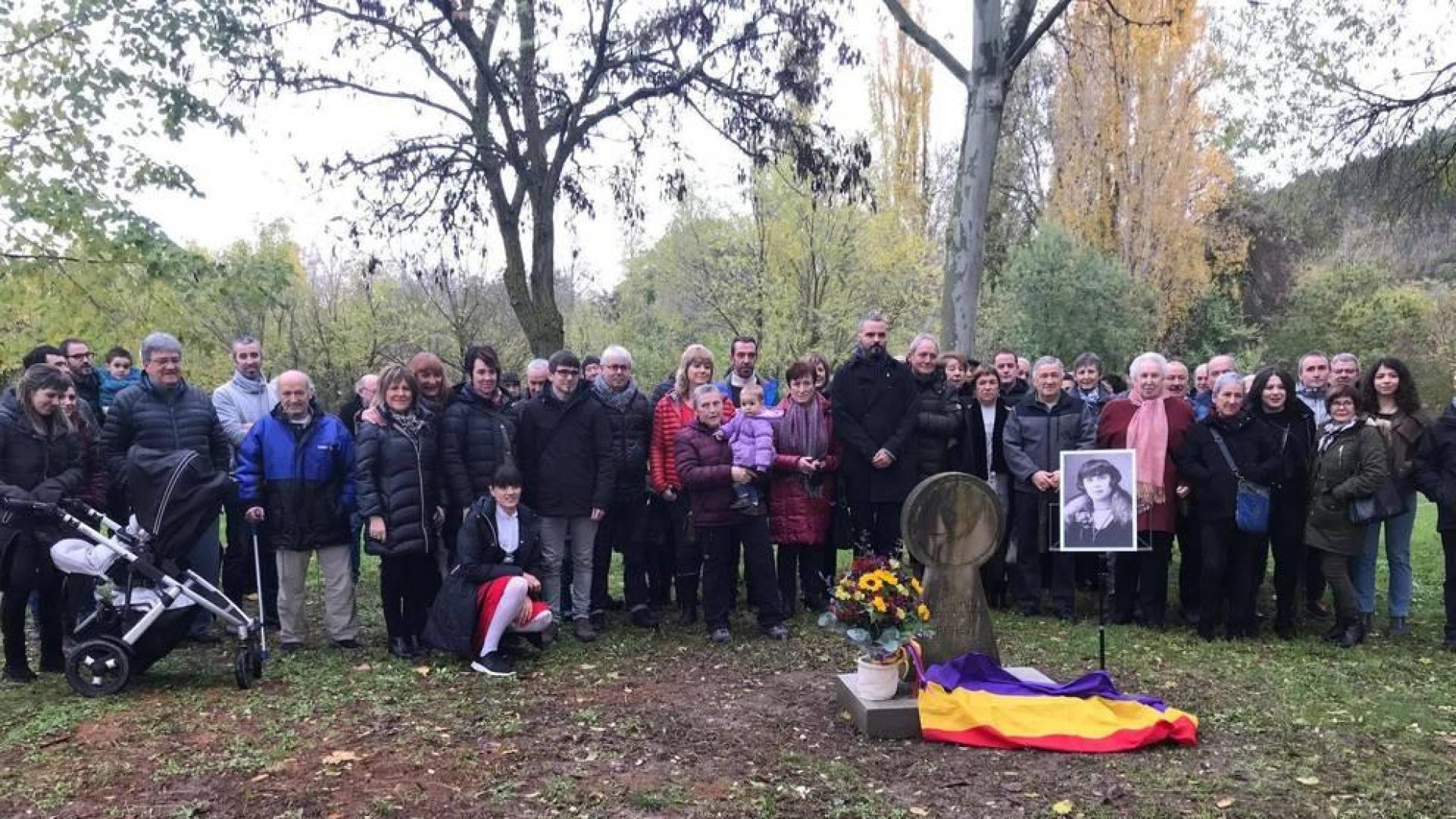 El Ayuntamiento de Puente la Reina homenajea a Emilia Aracama