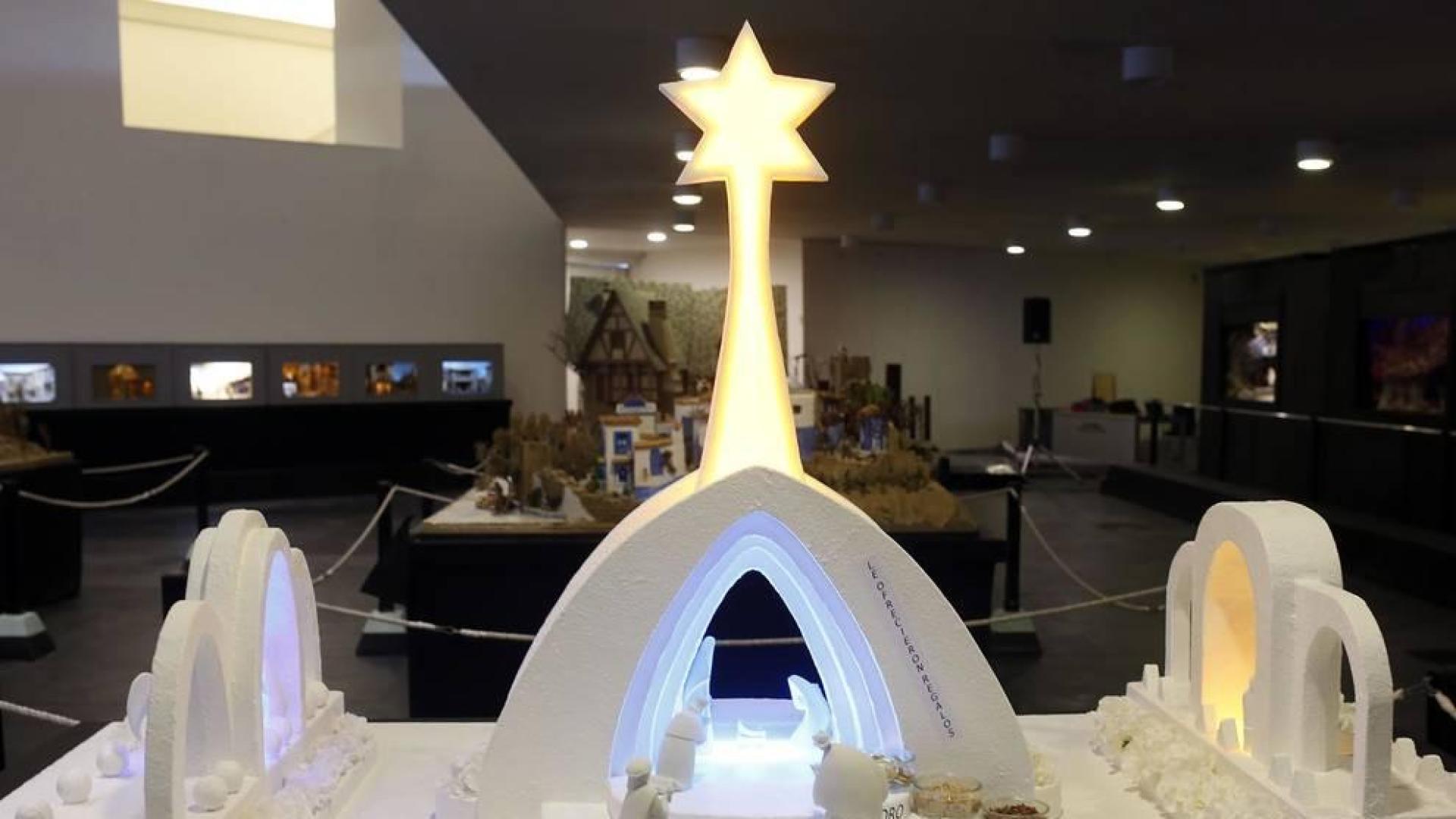 Fotos de los belenes de la exposición de Navidad en Baluarte 2019