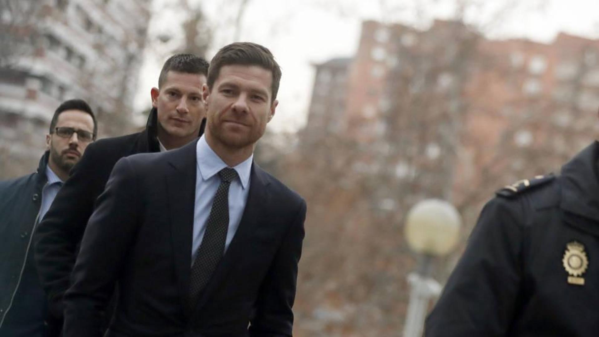 Suspendido el juicio de Xabi Alonso hasta que el Tribunal decida si es competente