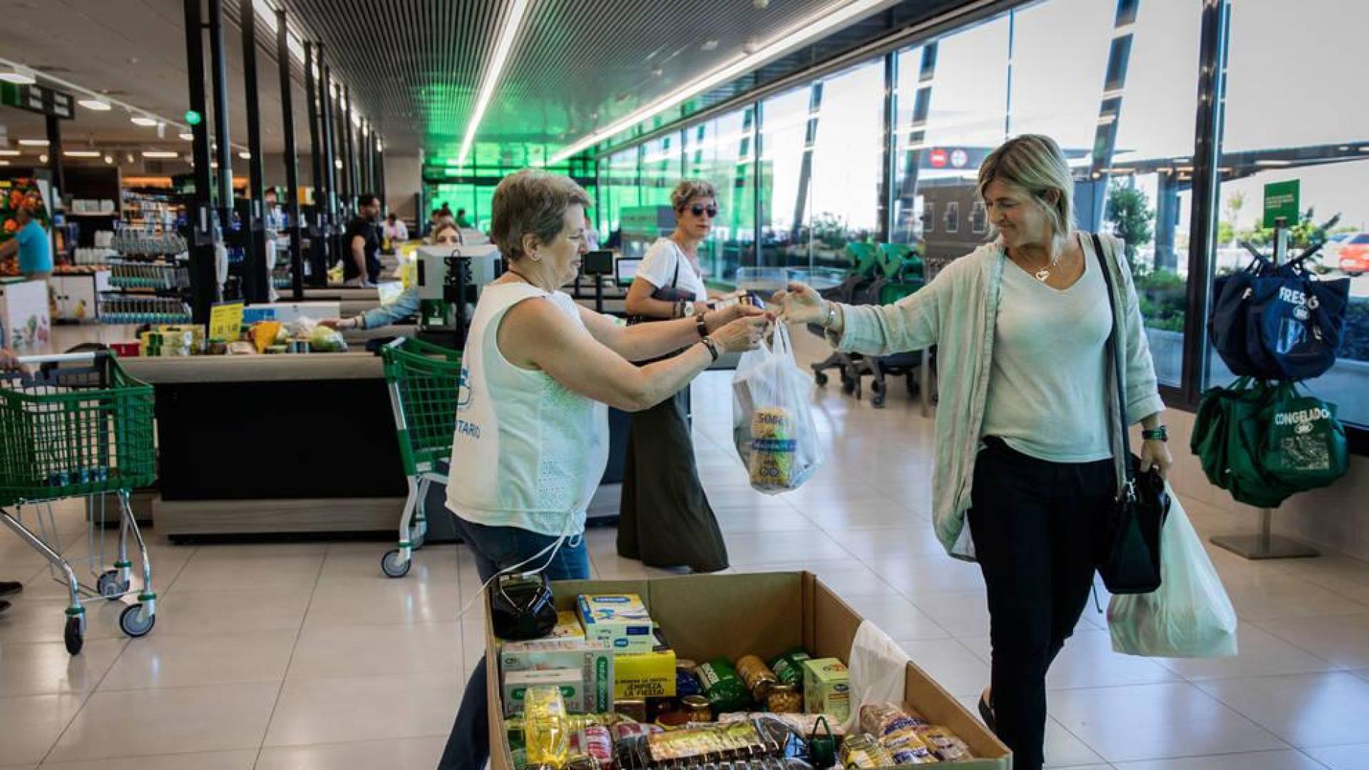 Recogida solidaria del Banco de Alimentos.