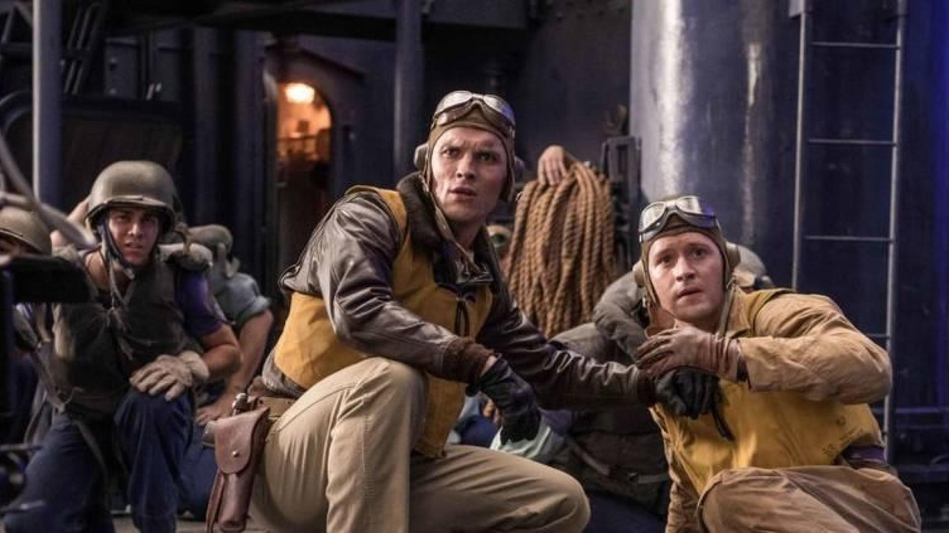 Contra el frío del puente, cine bélico y la nueva de 'Los Ángeles de Charlie'