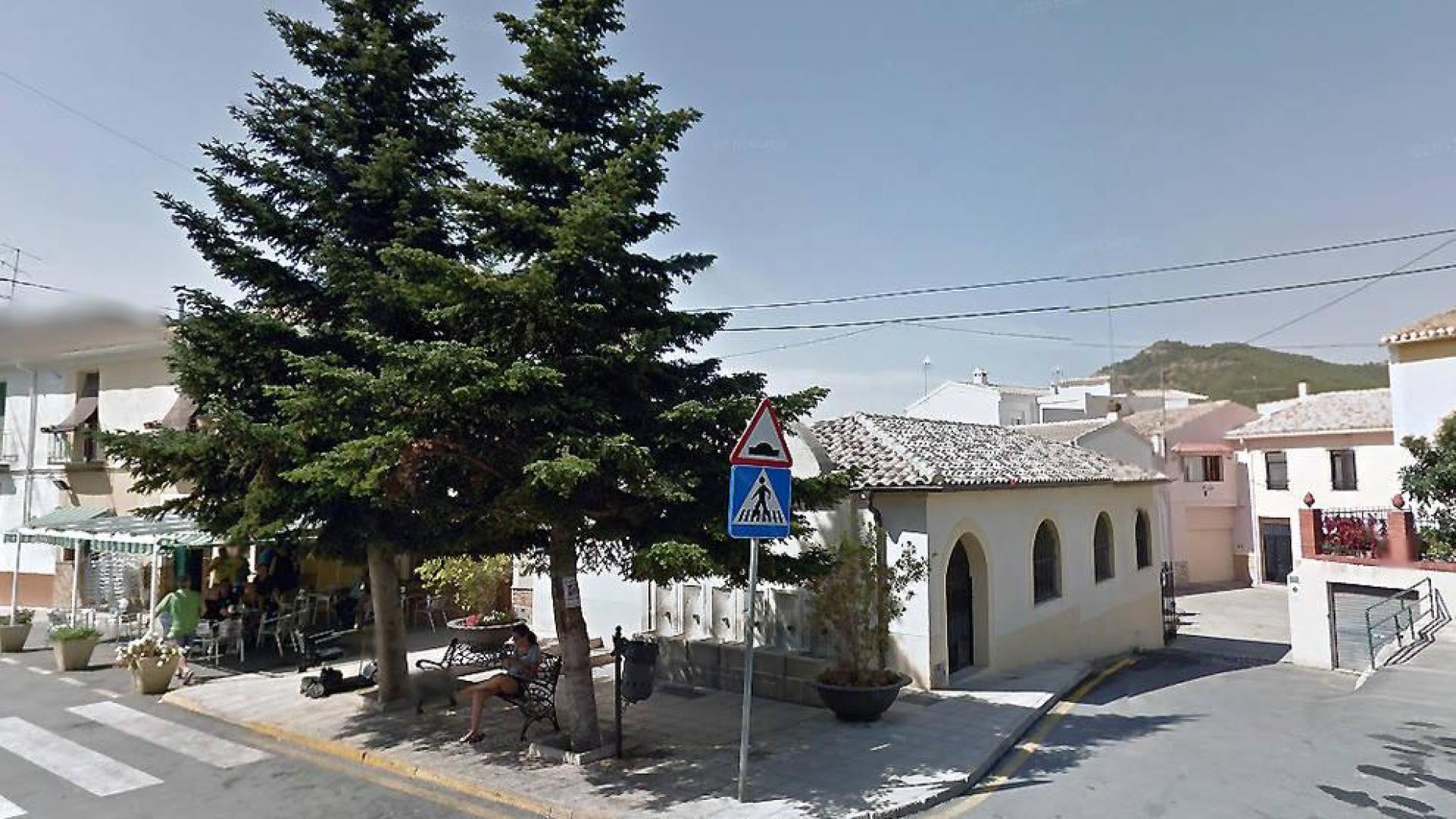 Muere un niño de 12 años a causa del vuelco de un remolque en Alicante