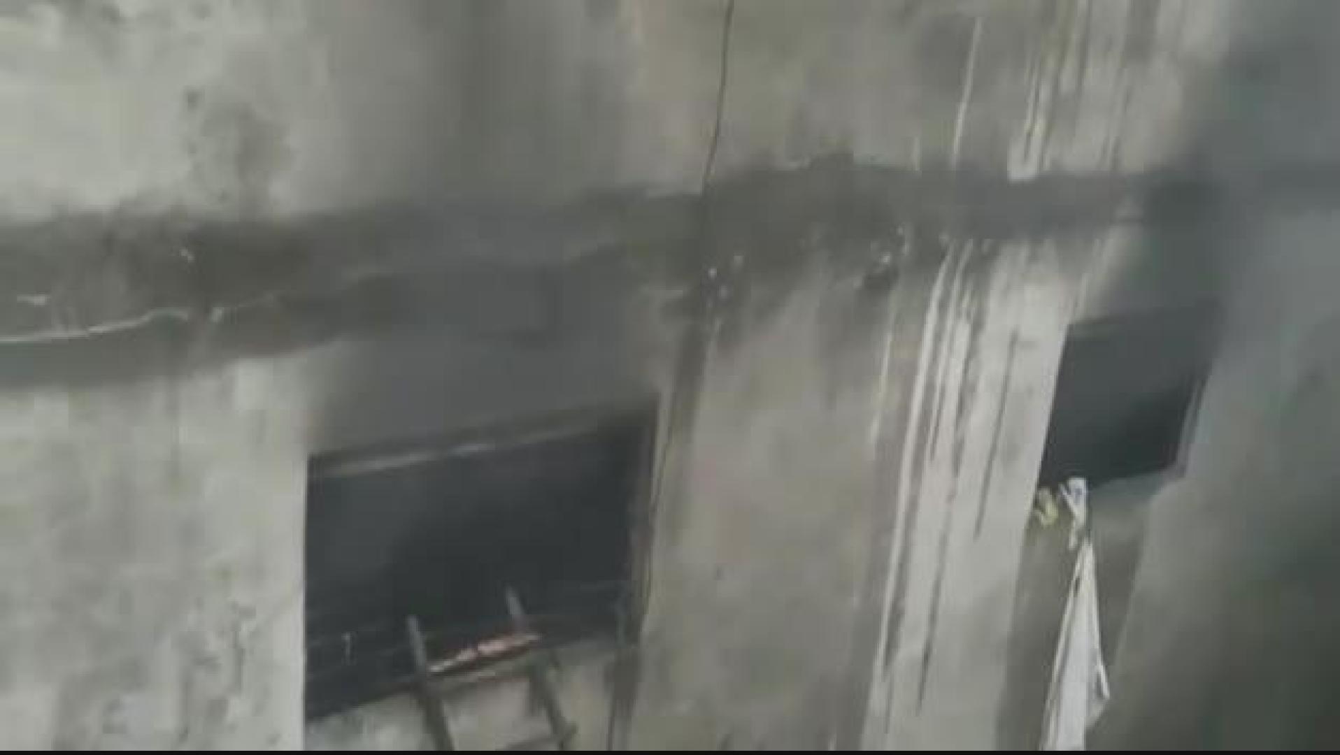 Un incendio en una fábrica de Nueva Delhi causa al menos 43 muertos