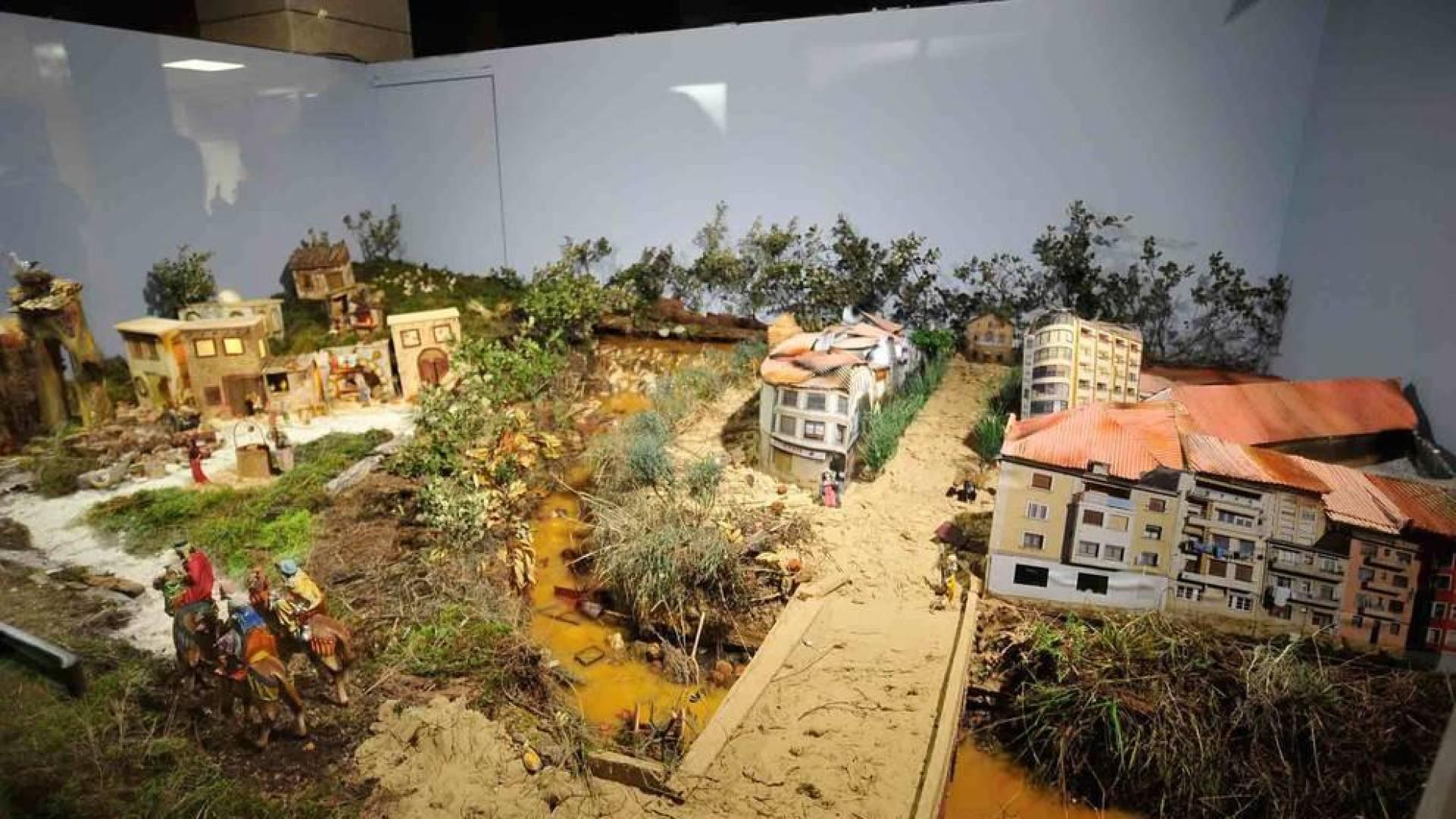 El nuevo belén de las hermanitas recrea la riada de Tafalla