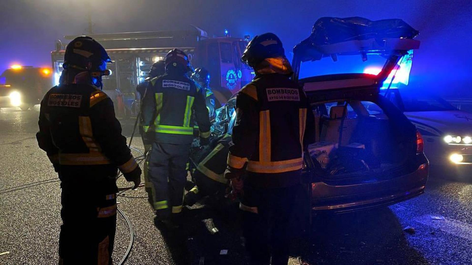 Muere al chocar con un coche que circulaba en sentido contrario en la A5 en Móstoles