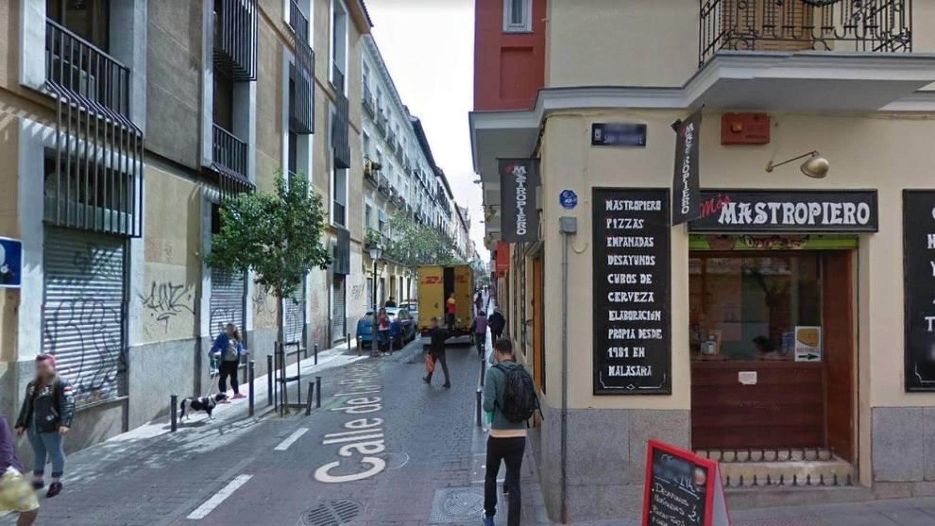 Hallan un feto en un contenedor en el barrio de Malasaña de Madrid