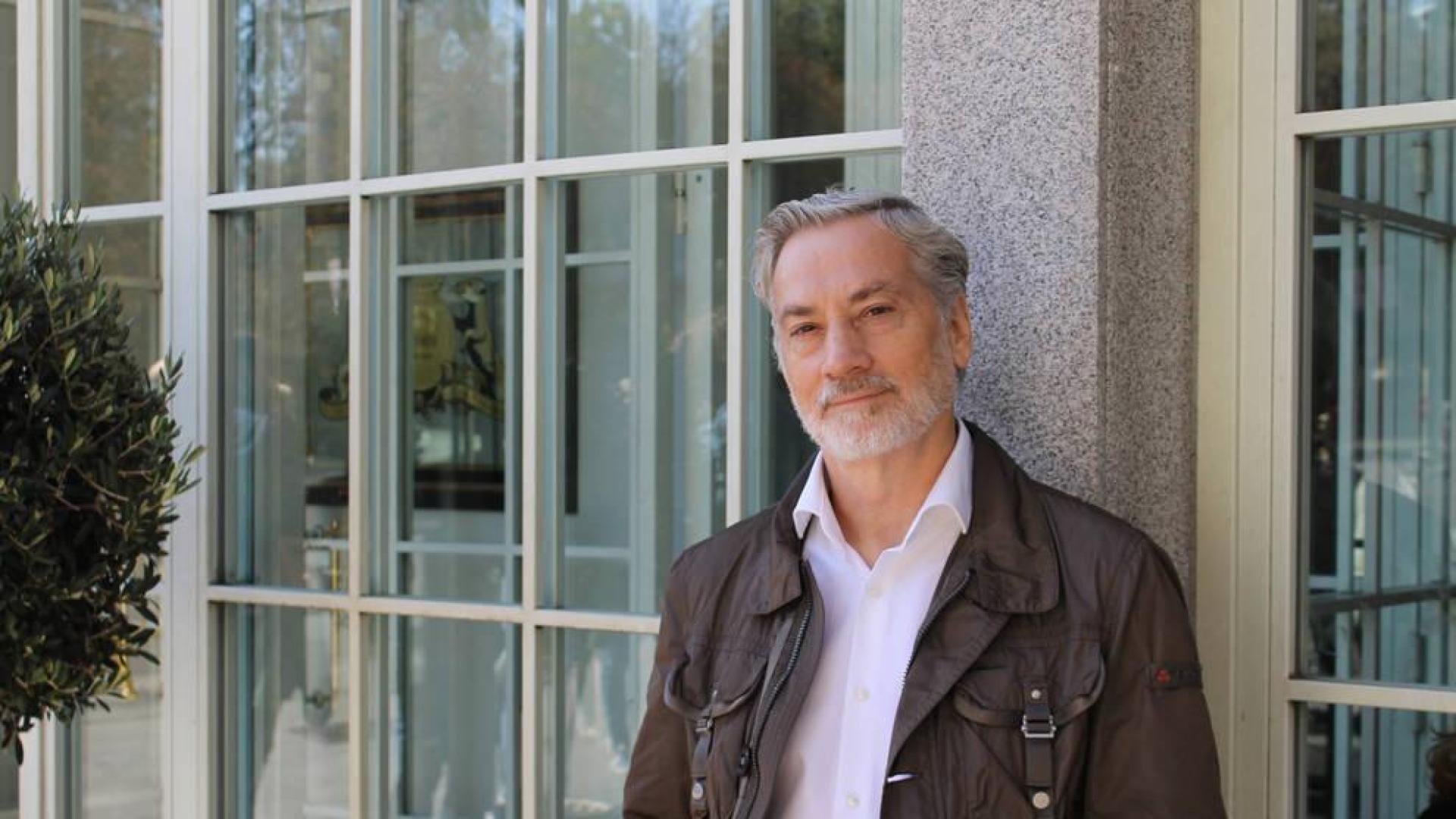 Luis Castellanos: “Nuestras palabras escribirán o no una historia de vida feliz”