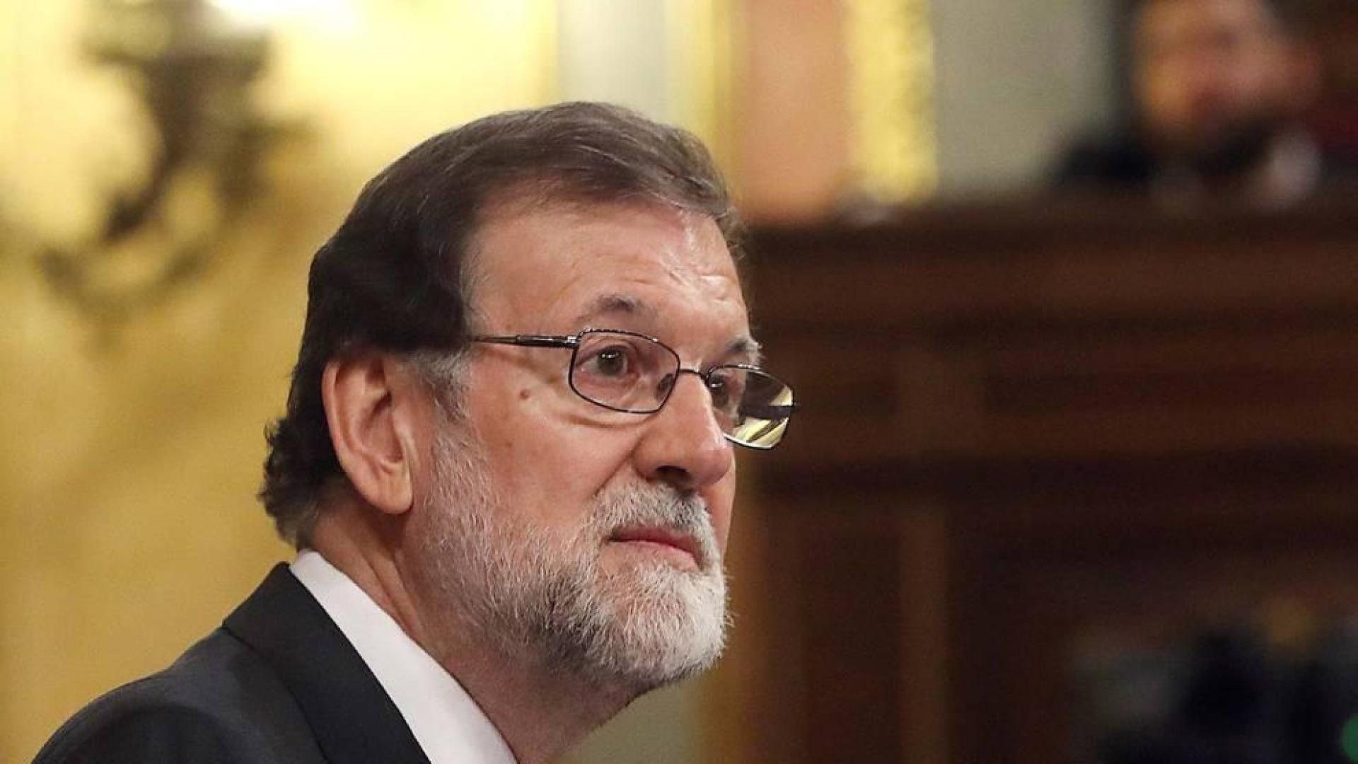 Rajoy aparece en el último momento en el Congreso para cerrar el debate