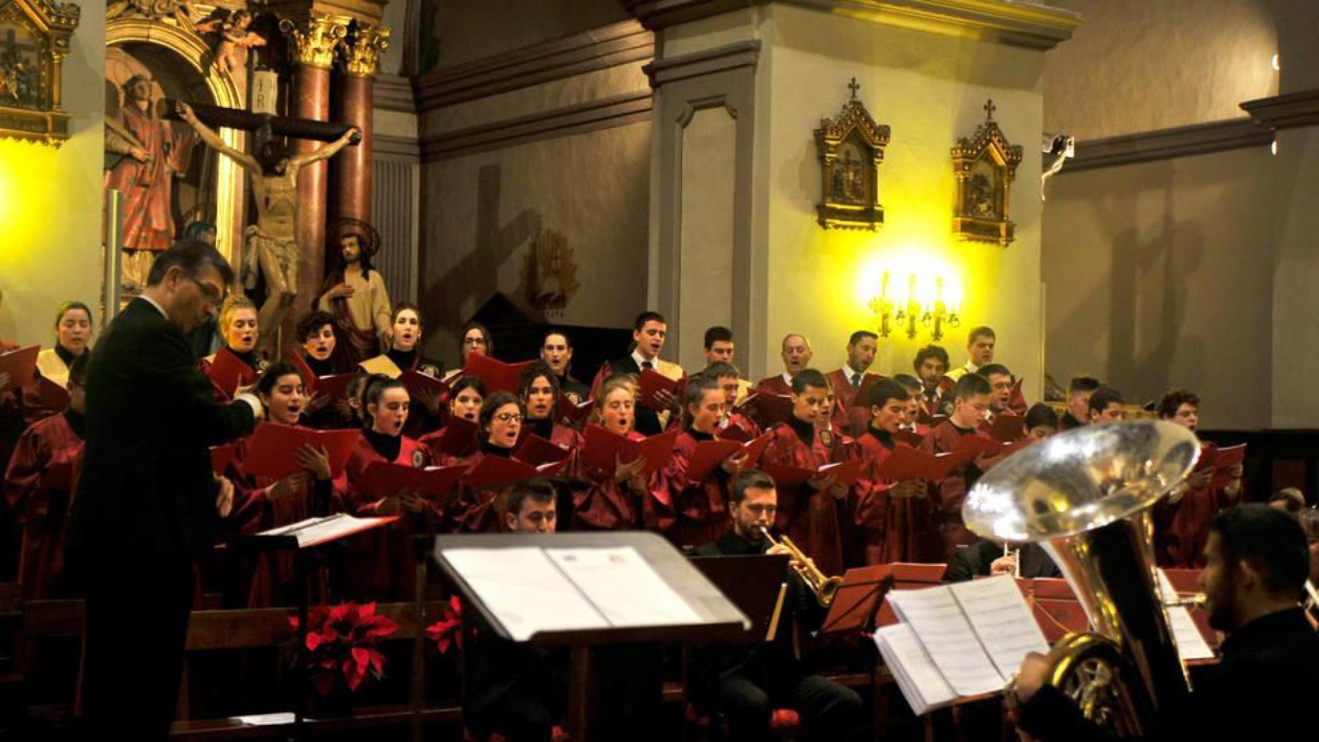 El Oficio de Navidad de Tafalla tuvo este sábado un sabor a despedida