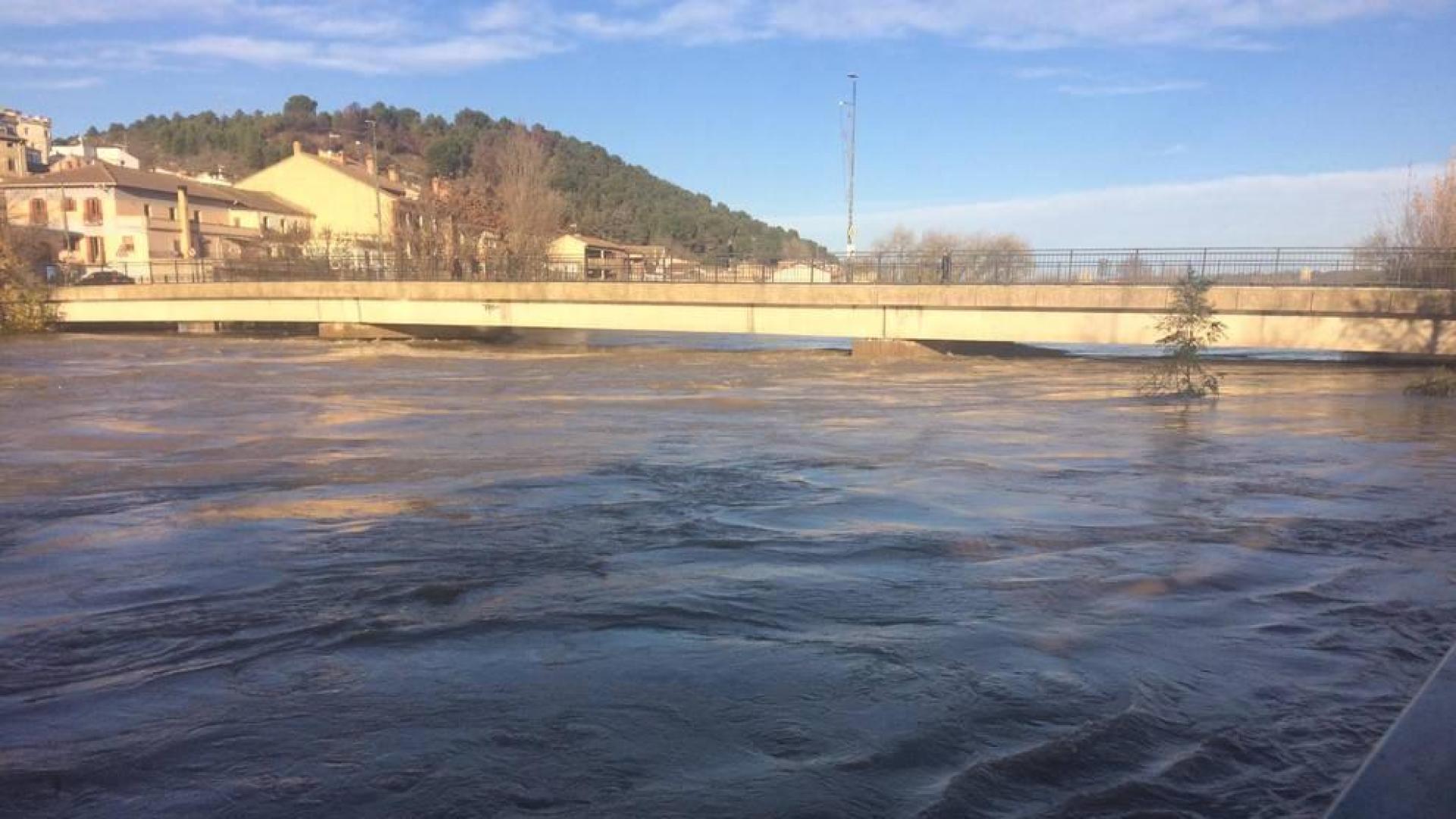El río Arga a su paso por Funes este sábado a las nueve de la mañana