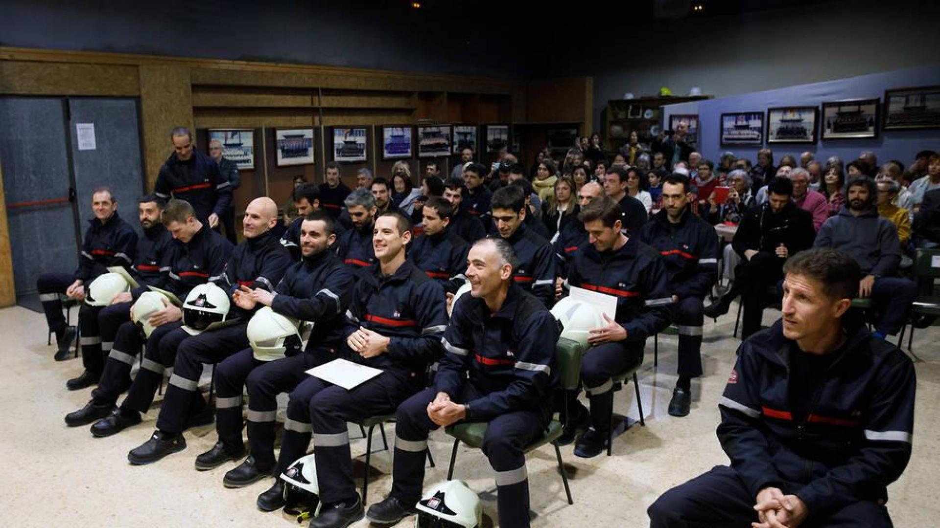 Navarra cuenta con 17 nuevos bomberos, tras superar el curso de ingreso básico