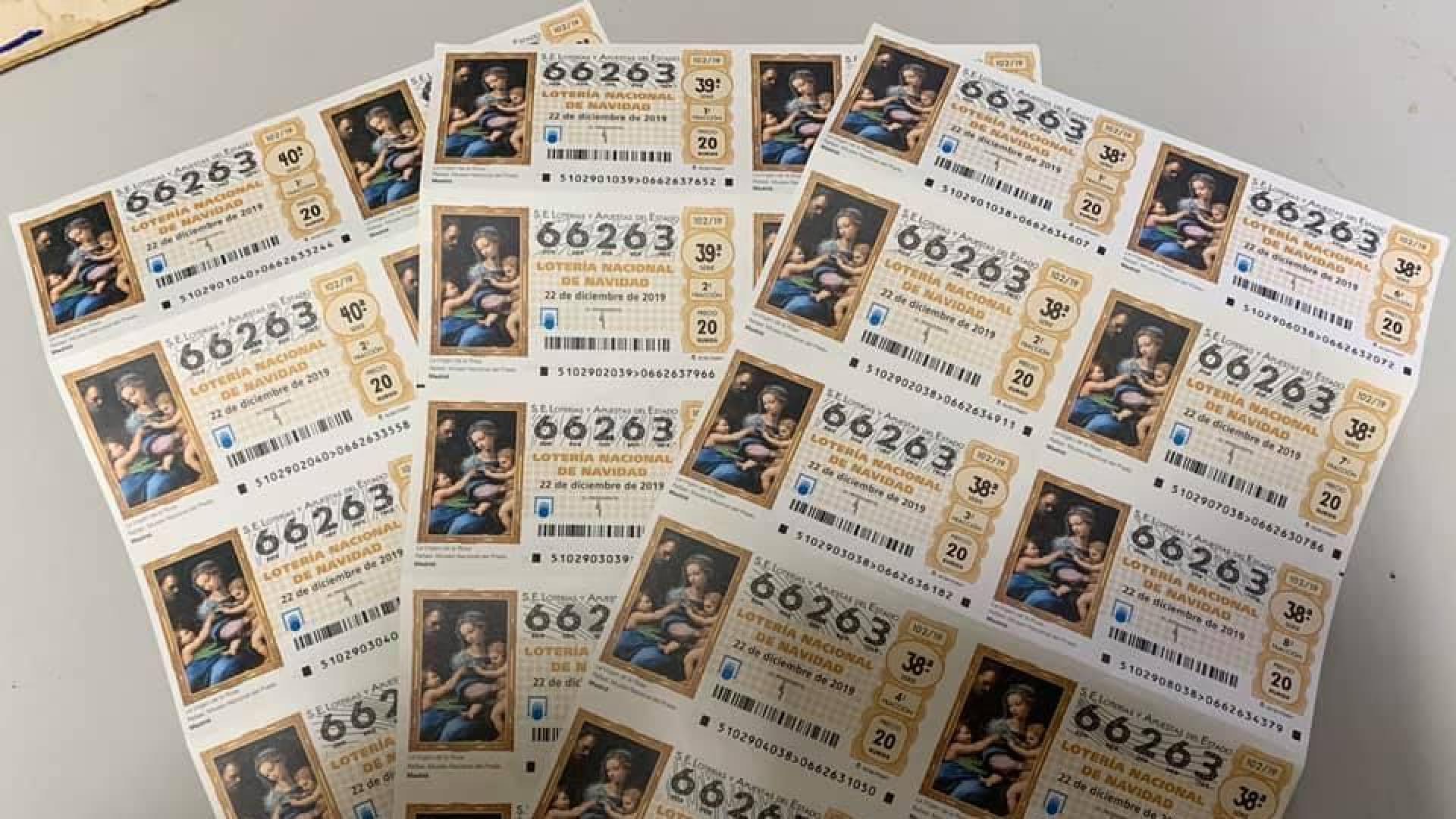 Un pueblo de Toledo vende 1.600 participaciones del Gordo con un número erróneo