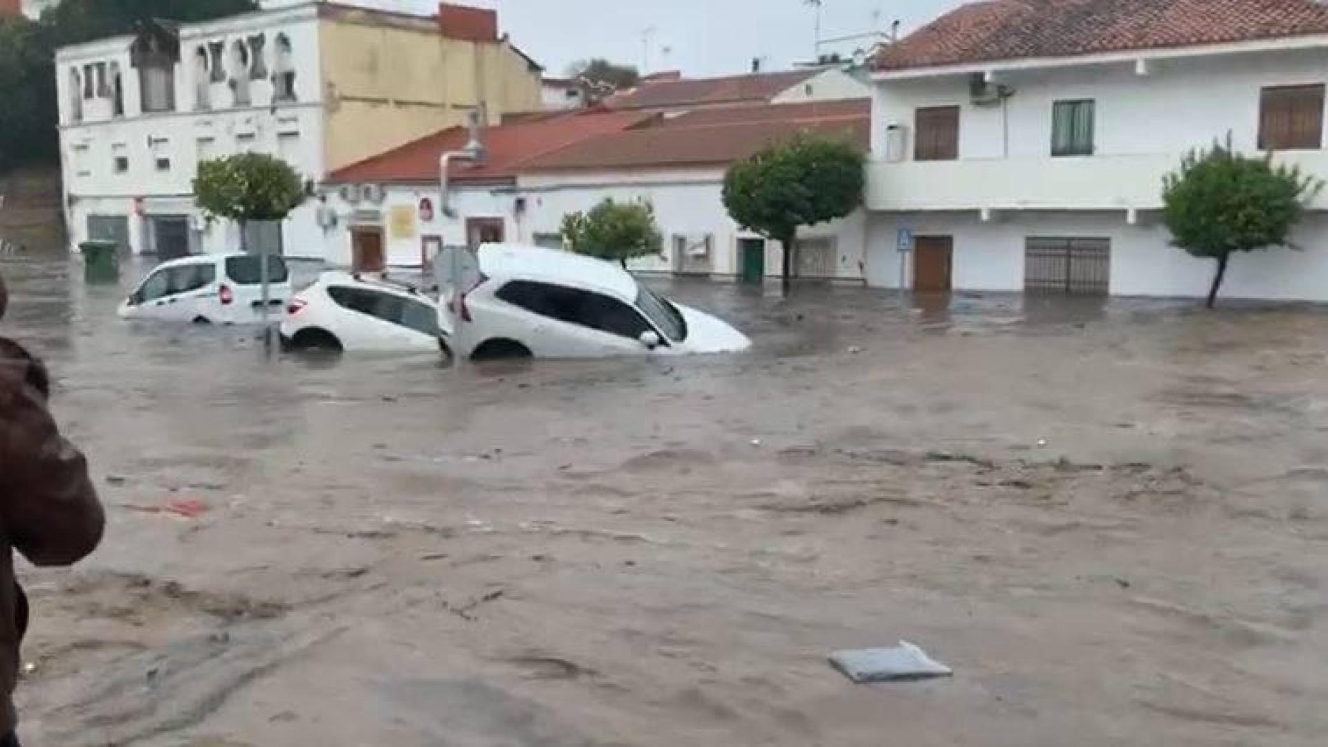 El temporal provoca graves inundaciones en la localidad onubense de Huelva